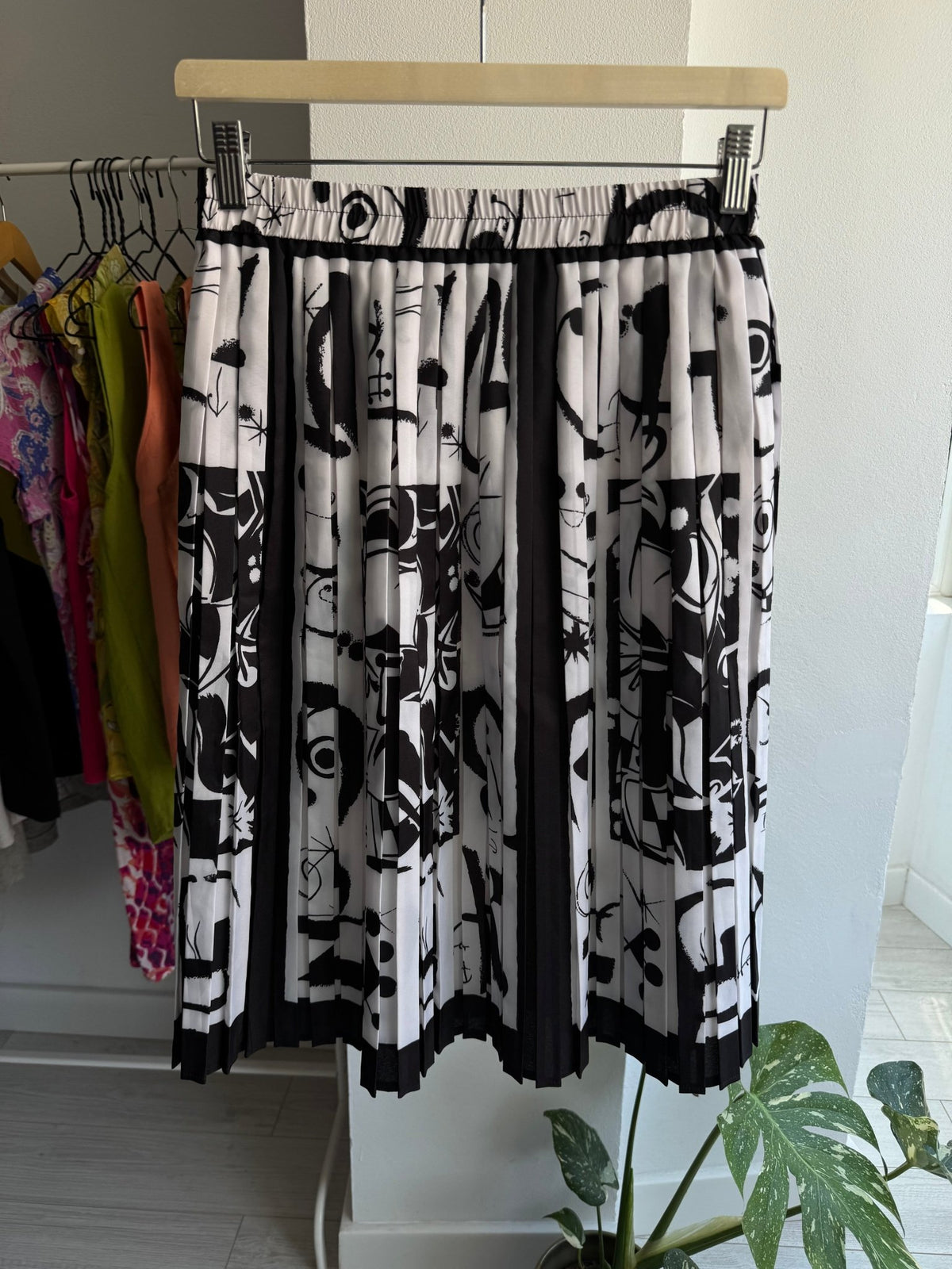 Fustă Vintage Alb-Negru cu Print – EU 38 Damă (S/M) - anbracaminte