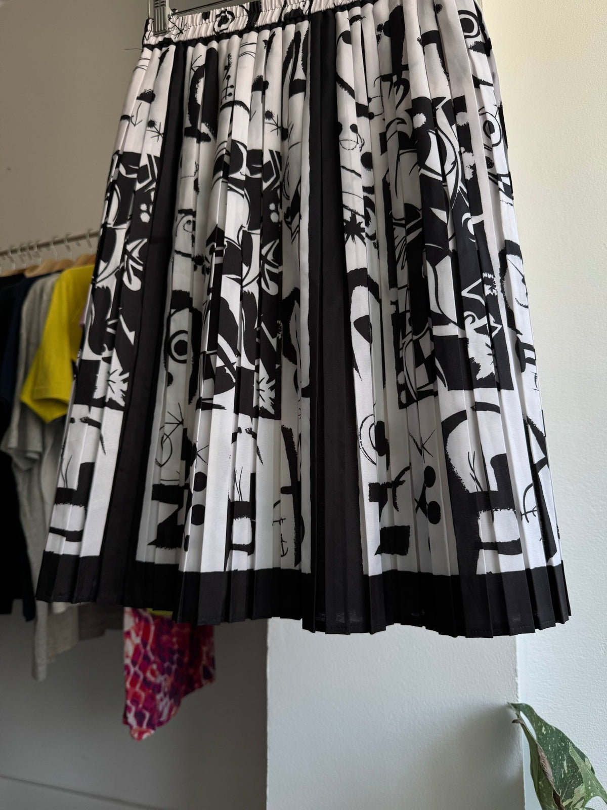 Fustă Vintage Alb-Negru cu Print – EU 38 Damă (S/M) - anbracaminte