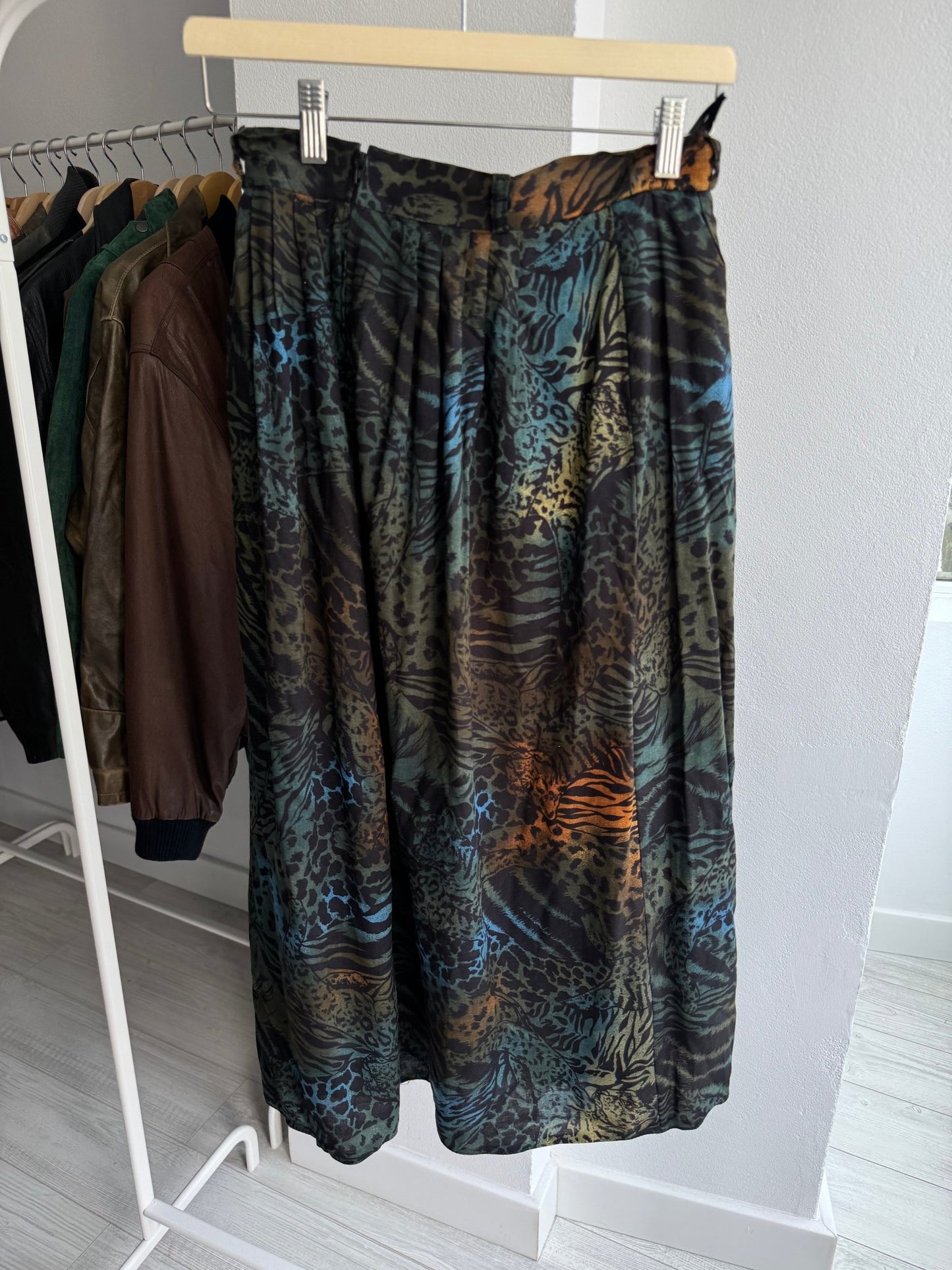 🐆 Fustă Vintage Animal Print – 100% Vâscoză – EU 38 (M) – Made in West Germany - anbracaminte