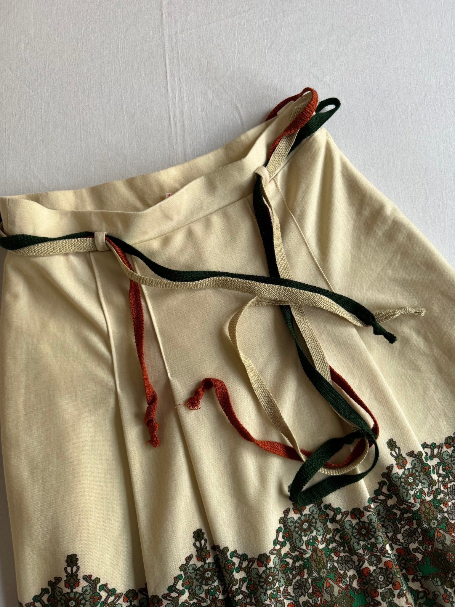 🩷 Fustă vintage cu imprimeu etnic / Talie ajustabilă - anbracaminte