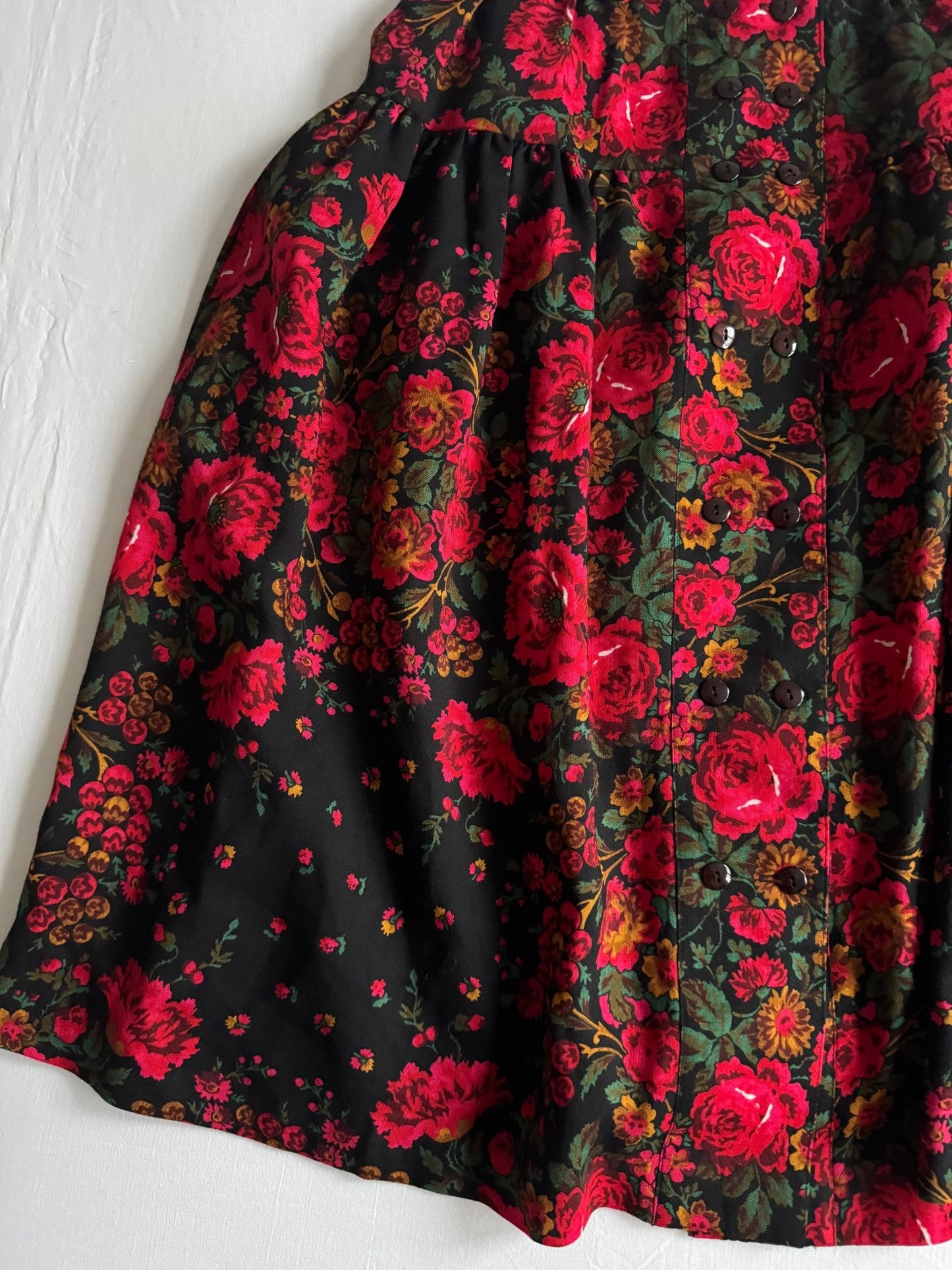 🌸 Fustă vintage cu imprimeu floral – mărimea EU 40 (M/L) - anbracaminte