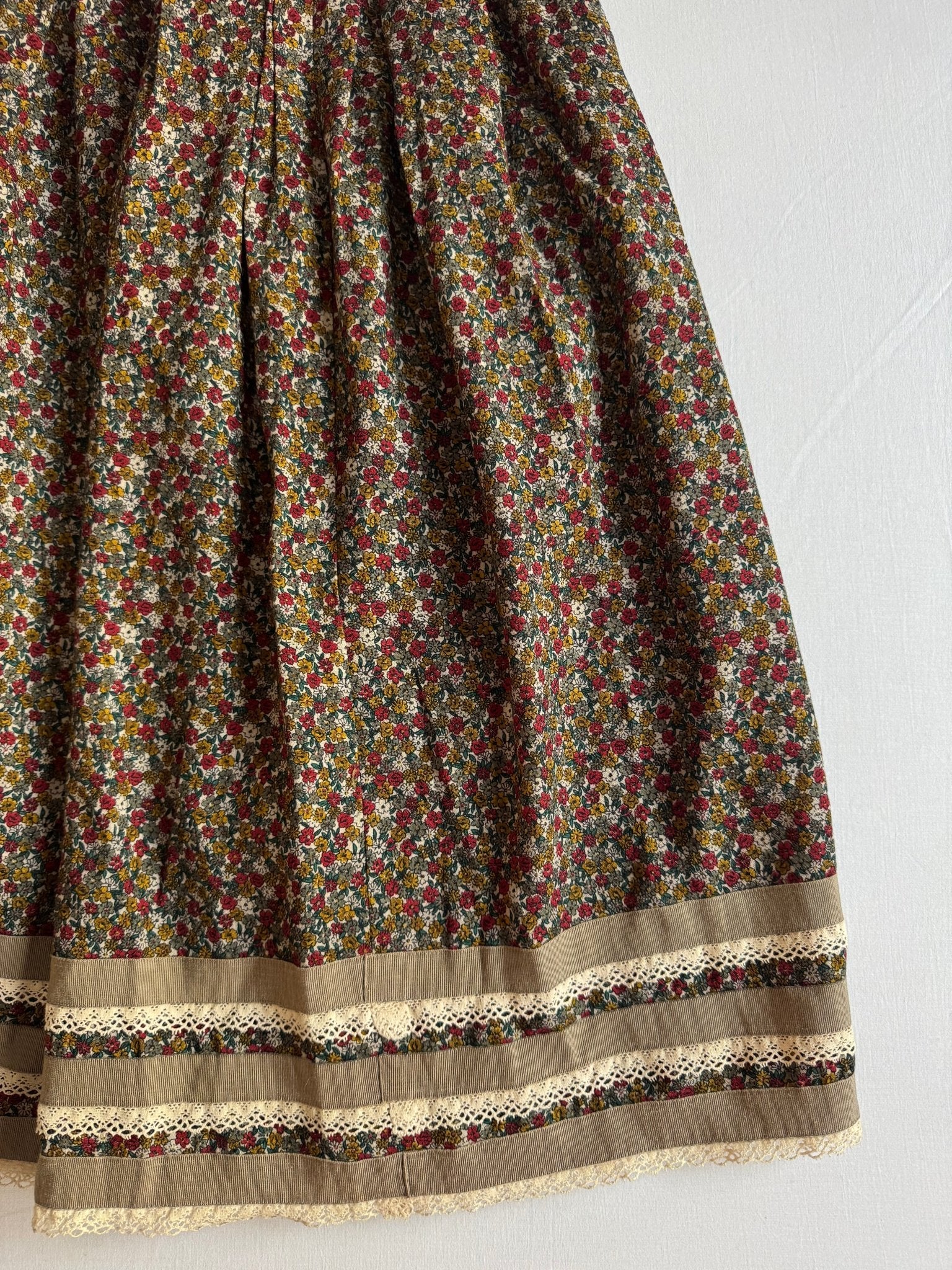💐 Fustă Vintage din Lână cu Imprimeu Floral – S (IT 42) - anbracaminte