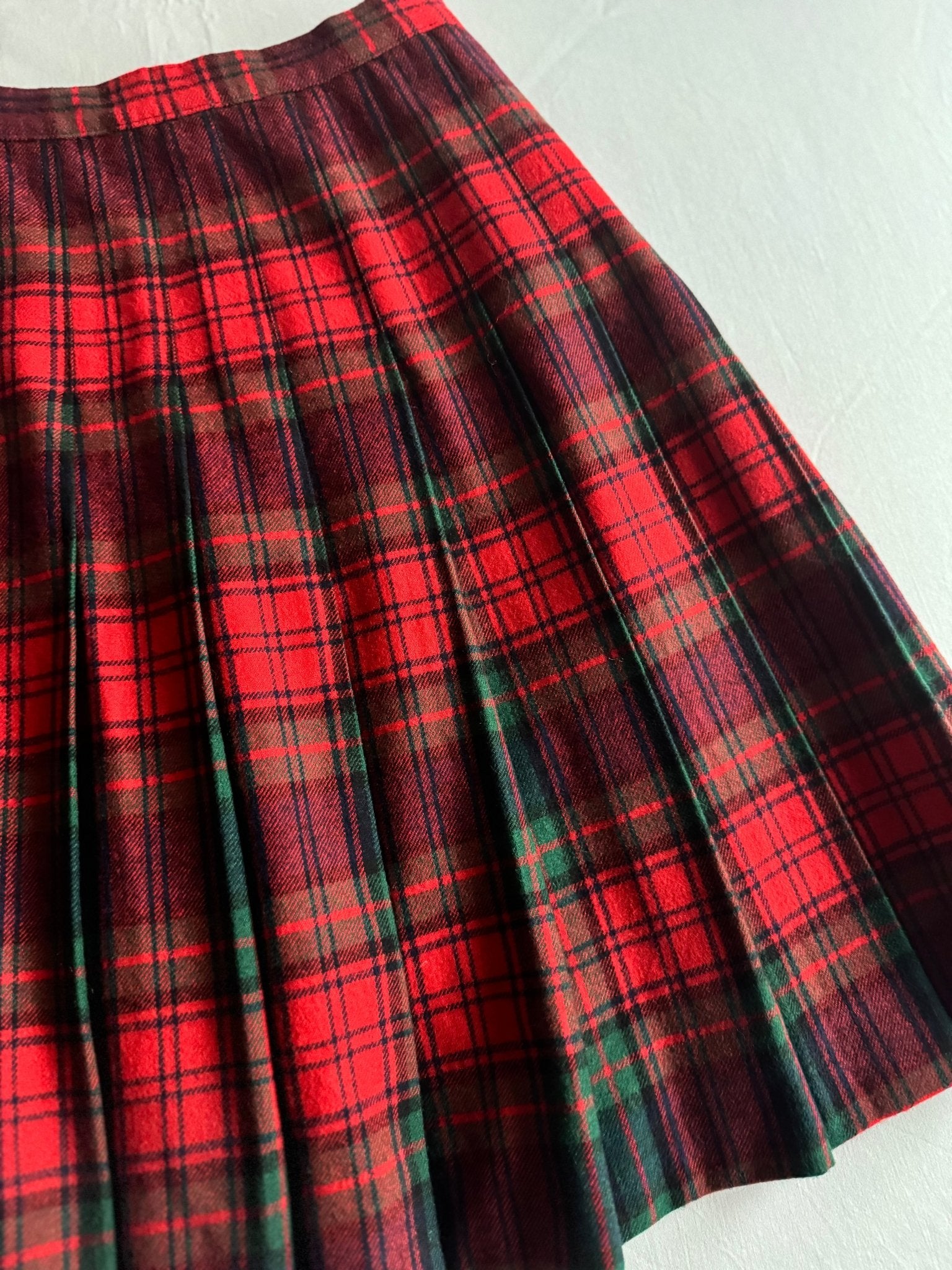 🧵 Fustă Vintage din Lână cu Print Tartan (mărime S estimată) - anbracaminte