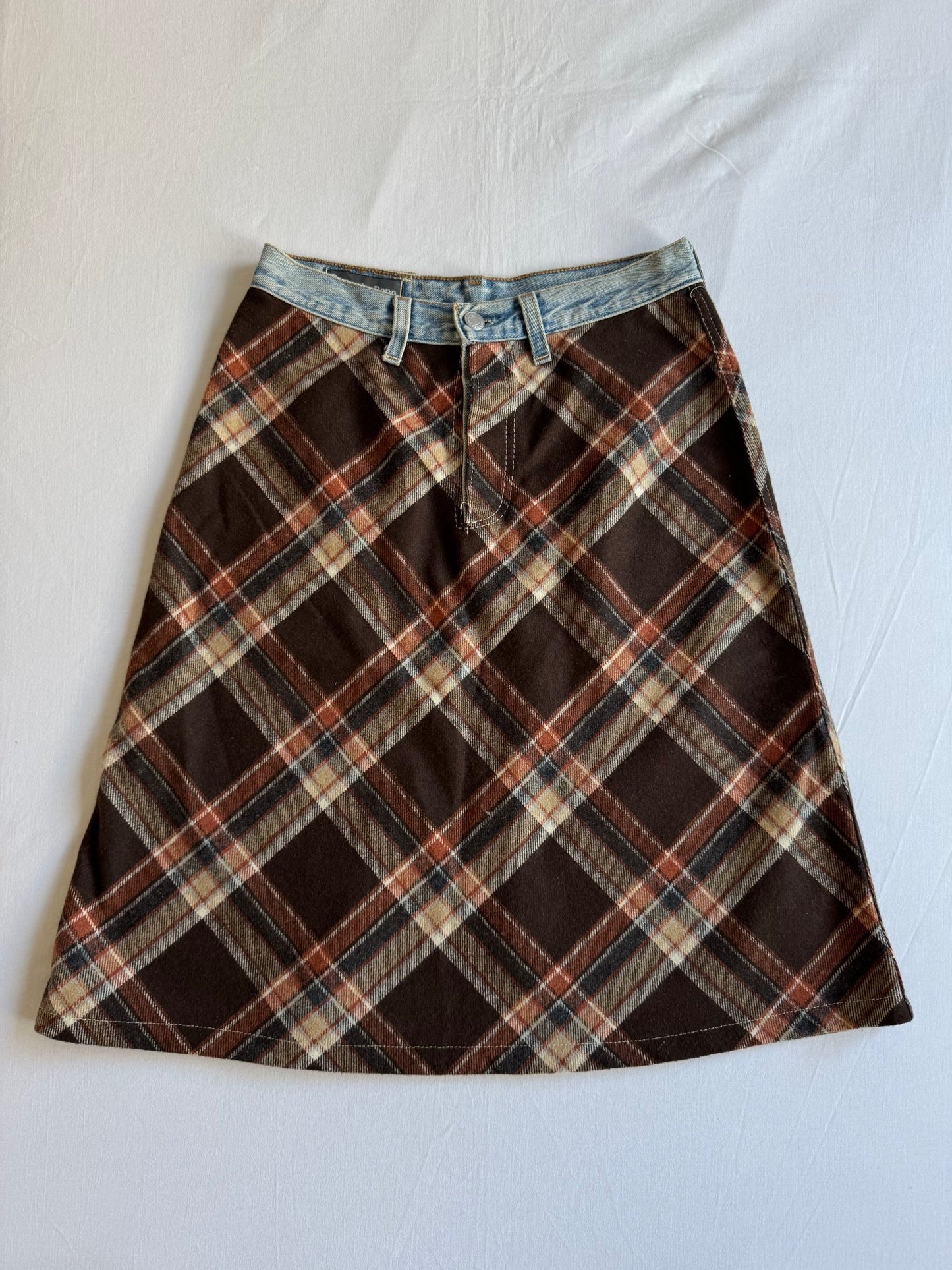 👖 🐑 Fustă Vintage din Lână Tartan + Reworked Levi’s – S/M - anbracaminte