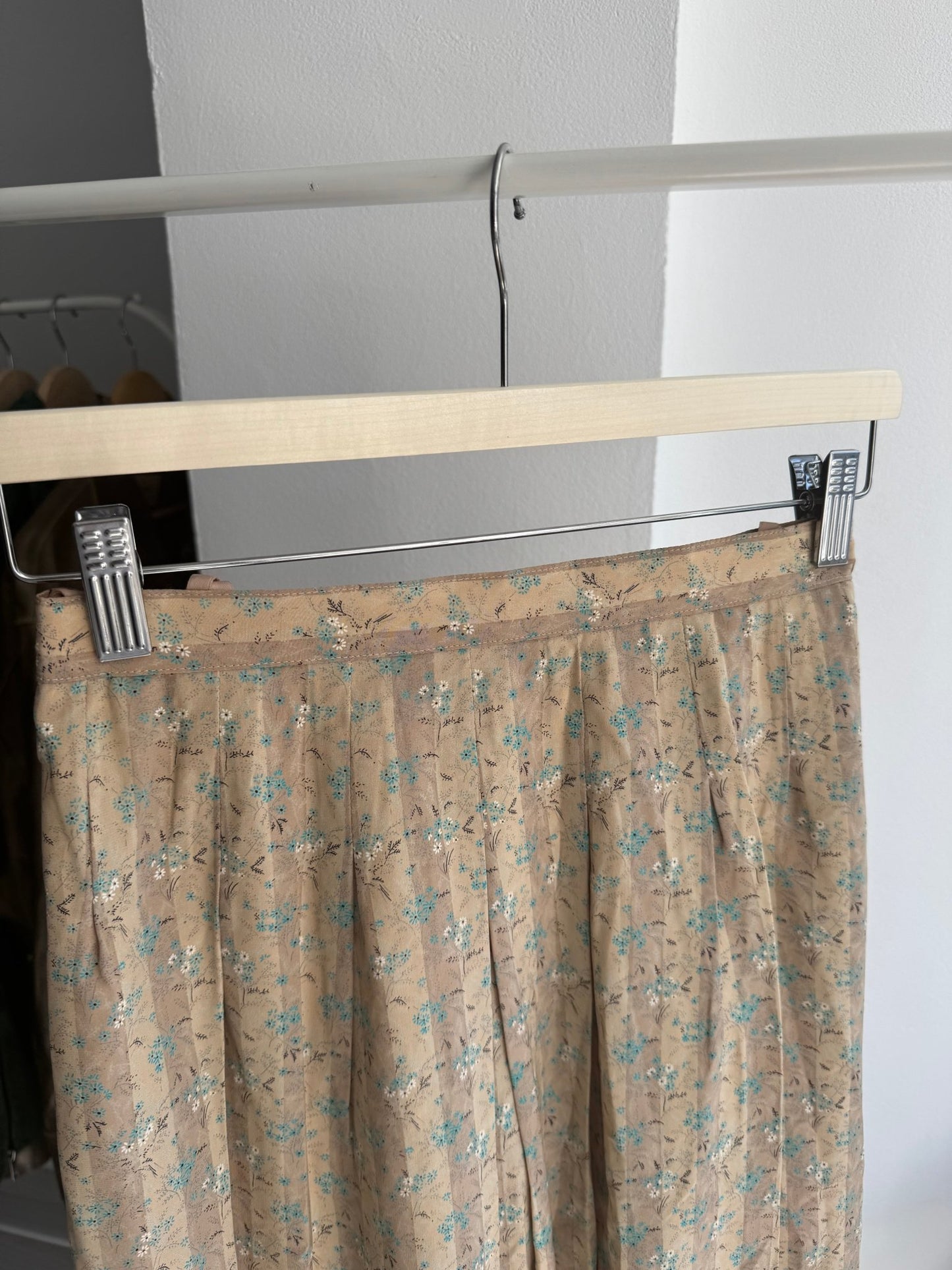 🌼 Fustă Vintage Floral din Mătase – EU 38 (S/M Damă) – Made in West Germany - anbracaminte