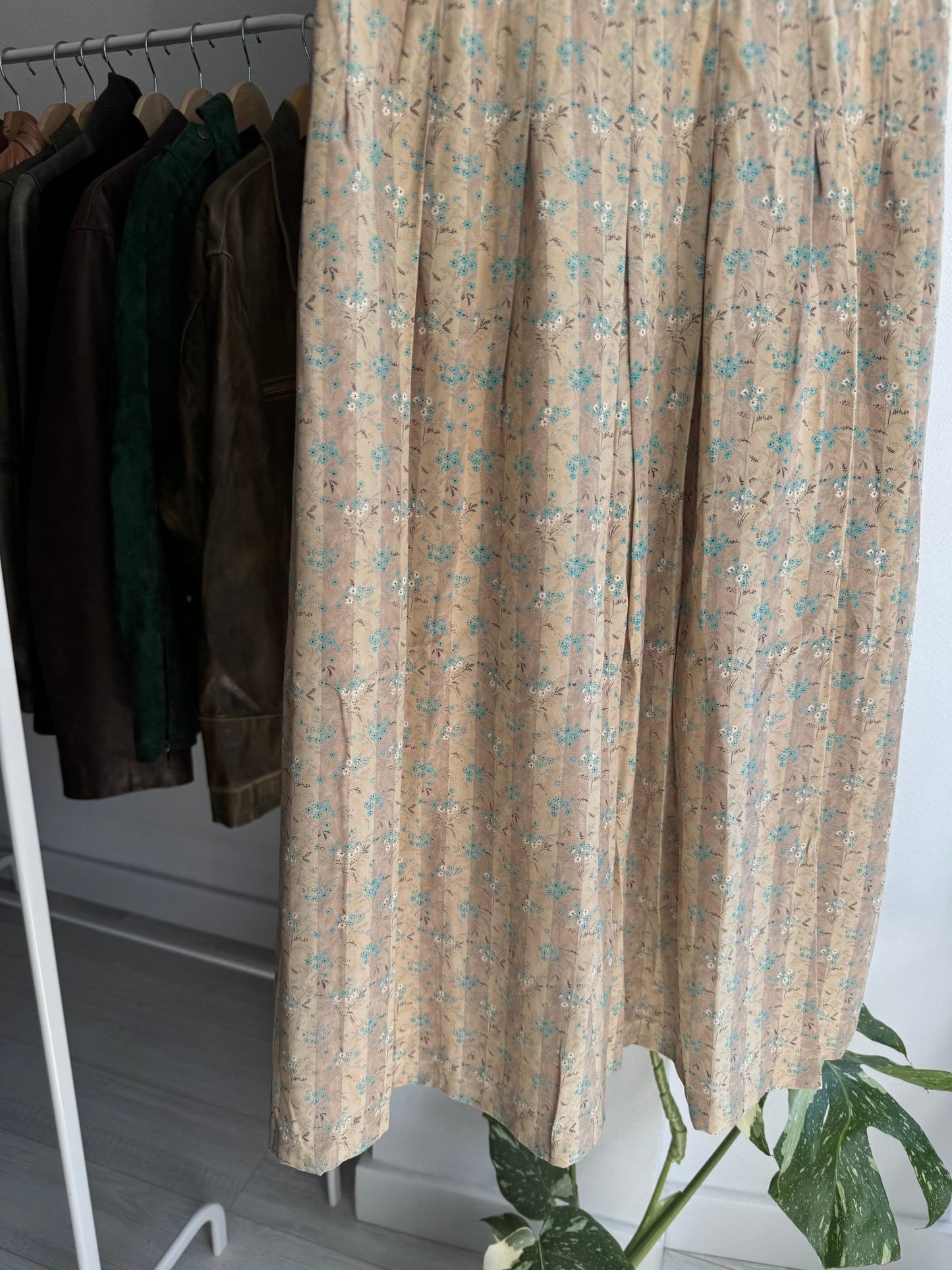 🌼 Fustă Vintage Floral din Mătase – EU 38 (S/M Damă) – Made in West Germany - anbracaminte