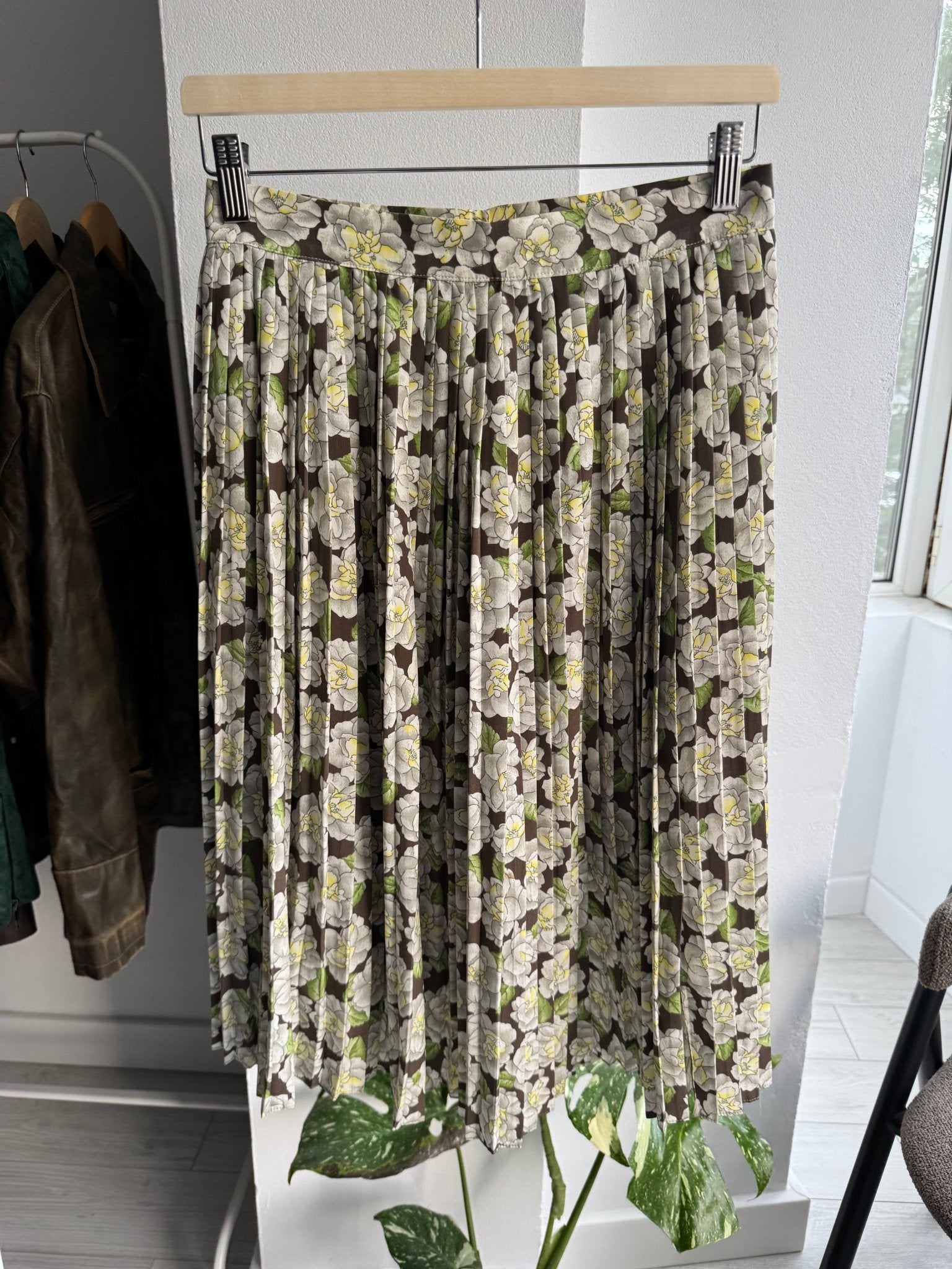 ✨ Fustă Vintage Floral Plisată – S/M Damă - anbracaminte