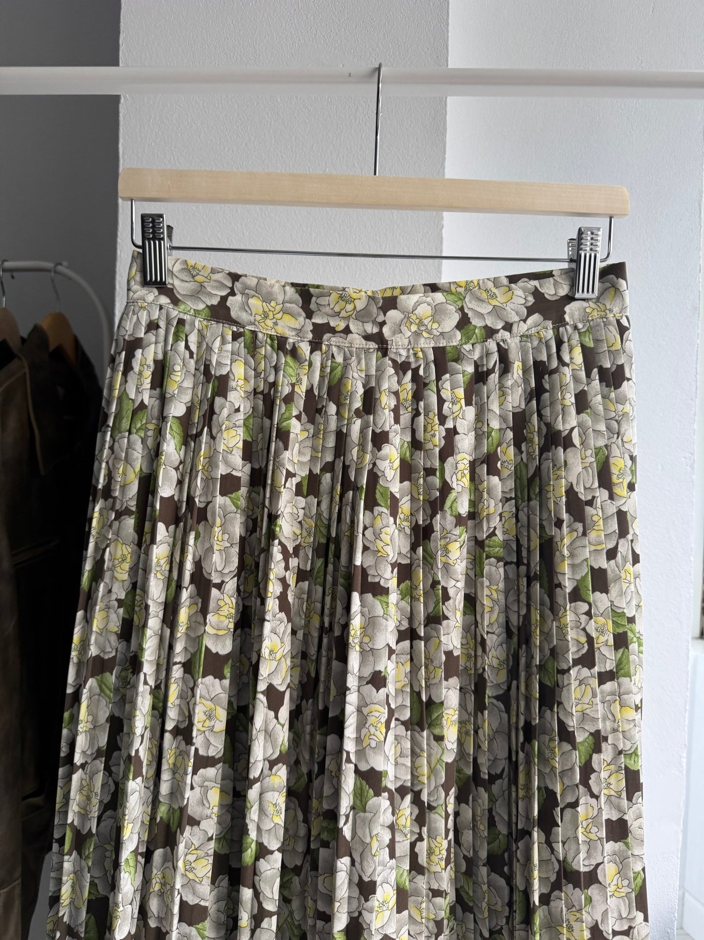 ✨ Fustă Vintage Floral Plisată – S/M Damă - anbracaminte