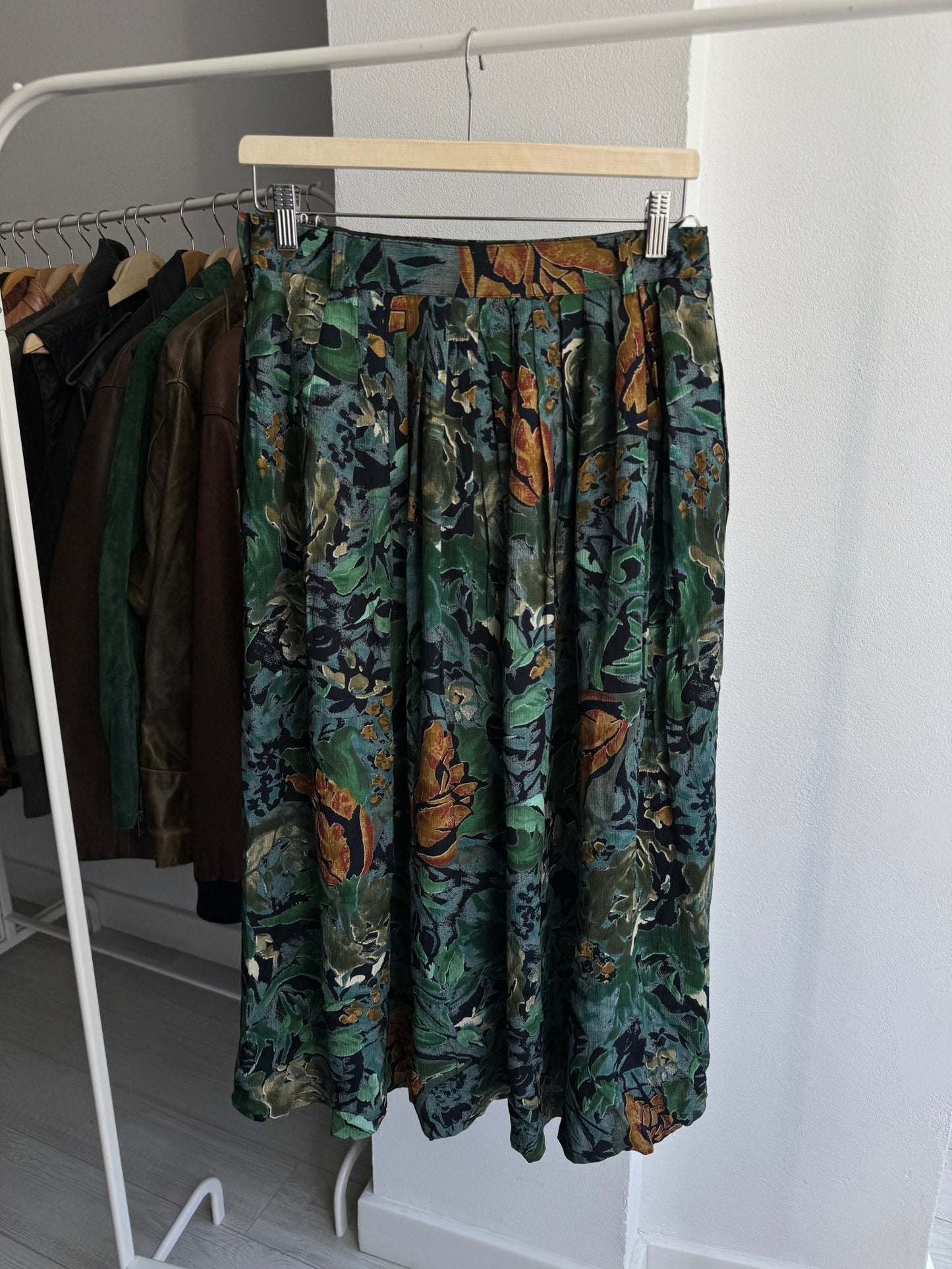 🌸 Fustă Vintage Floral Printed – EU 40 (M/L Damă) - anbracaminte