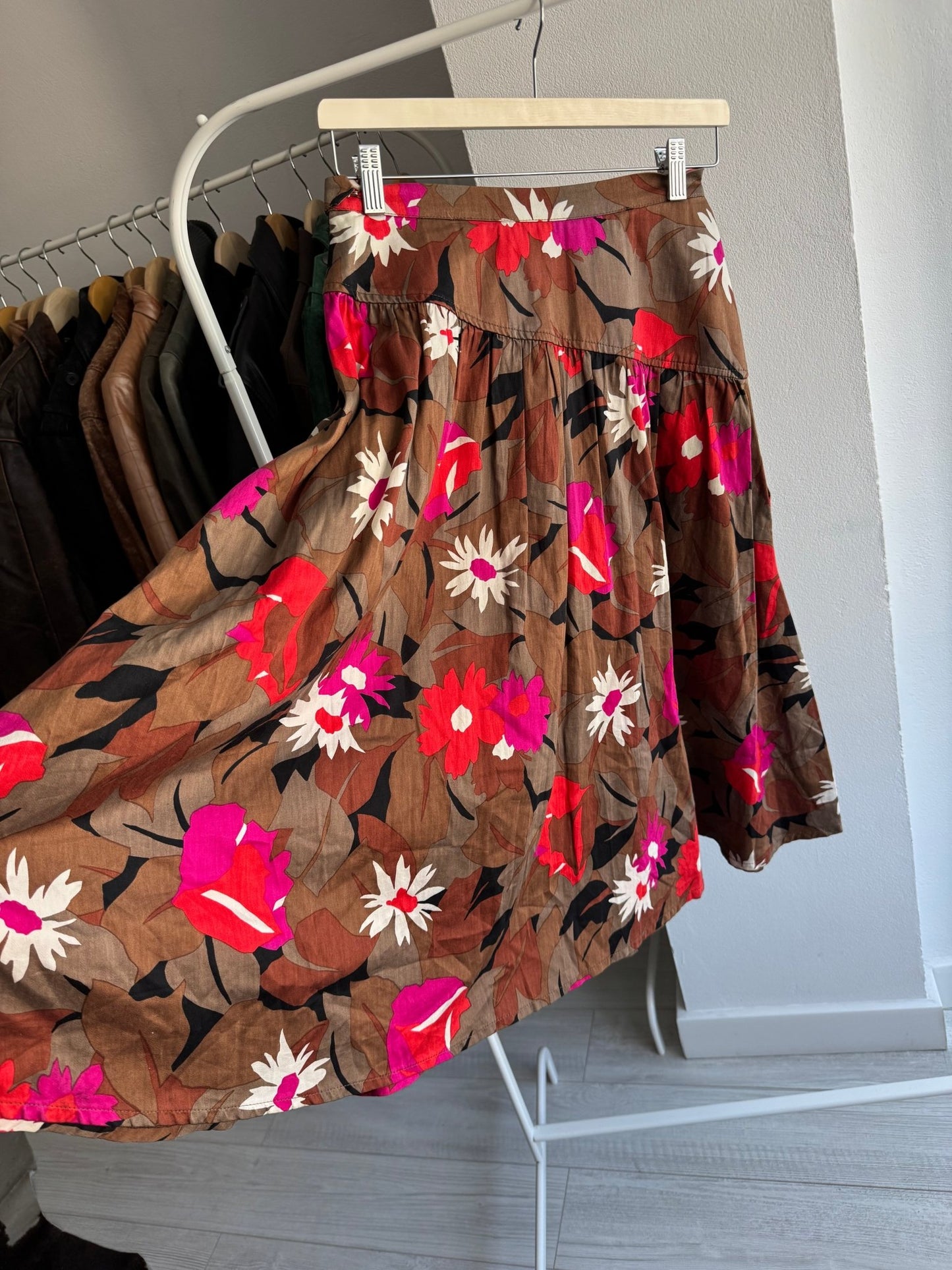 🌸 Fustă Vintage Floral Printed – IT 42 (S Damă) – Made in Italy - anbracaminte