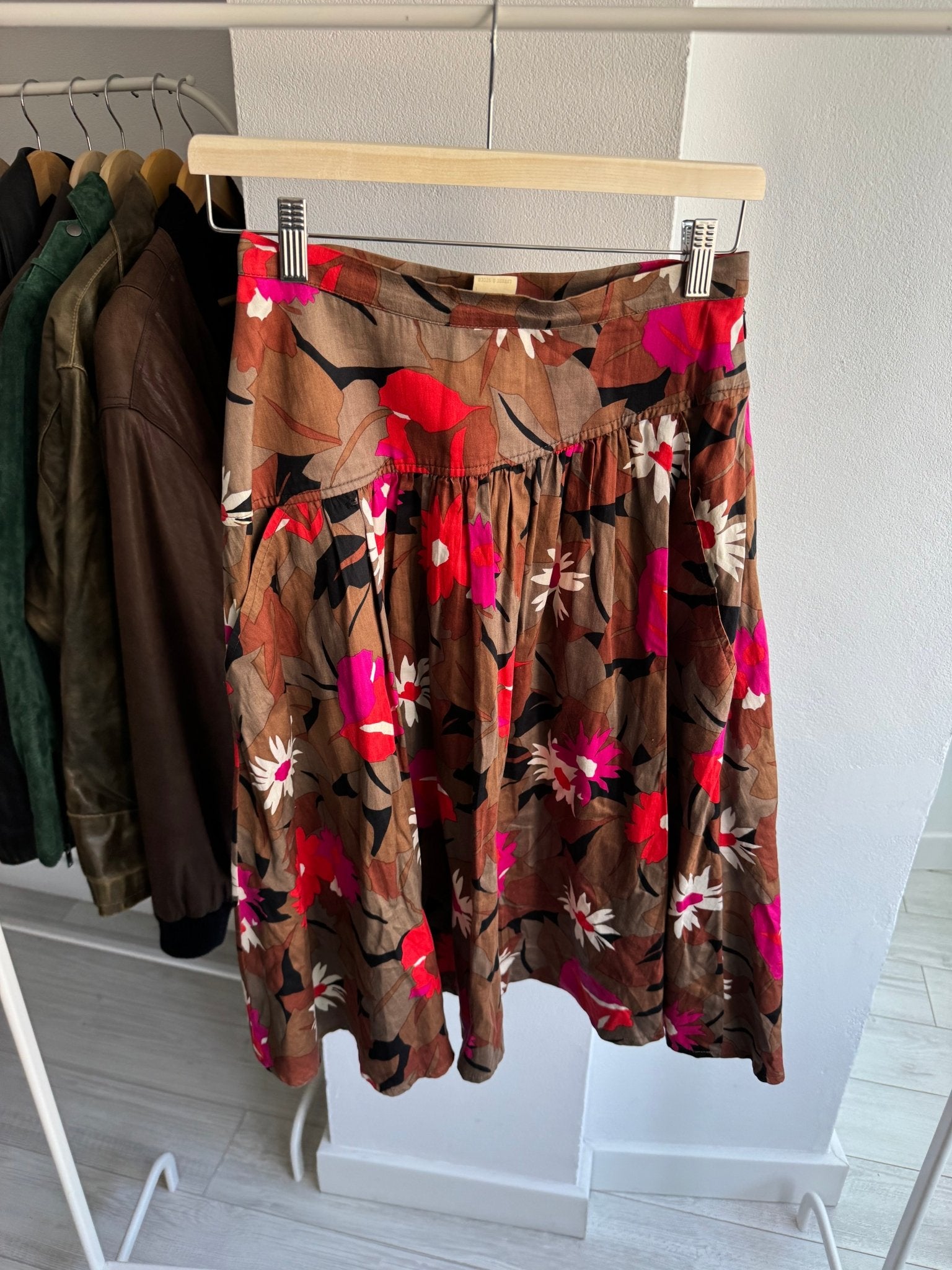 🌸 Fustă Vintage Floral Printed – IT 42 (S Damă) – Made in Italy - anbracaminte