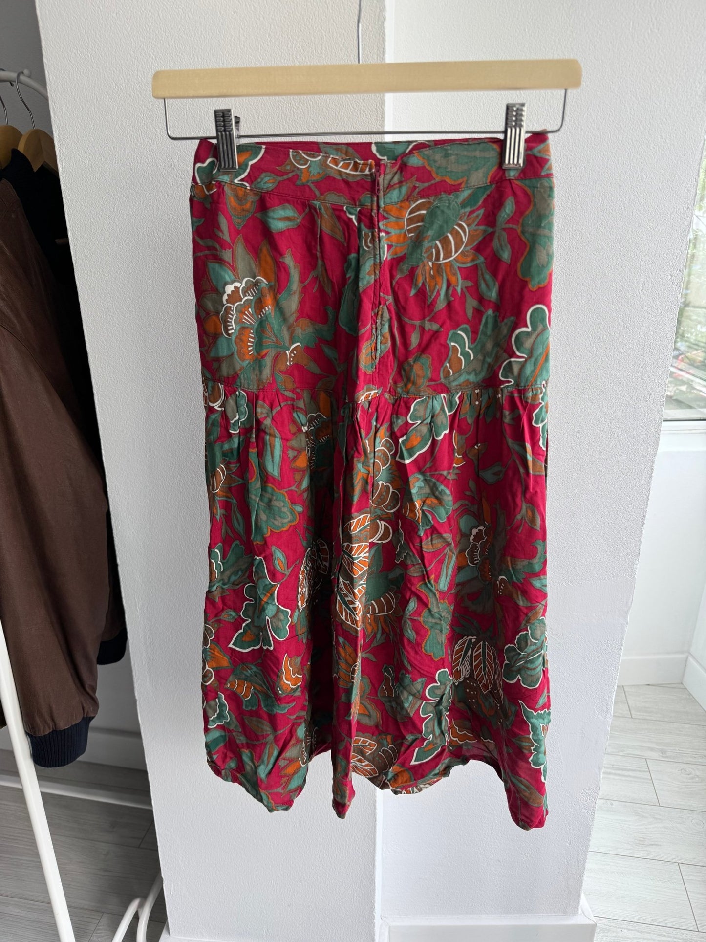 🌸 Fustă Vintage Floral Printed – IT 44 – Made in Italy - anbracaminte
