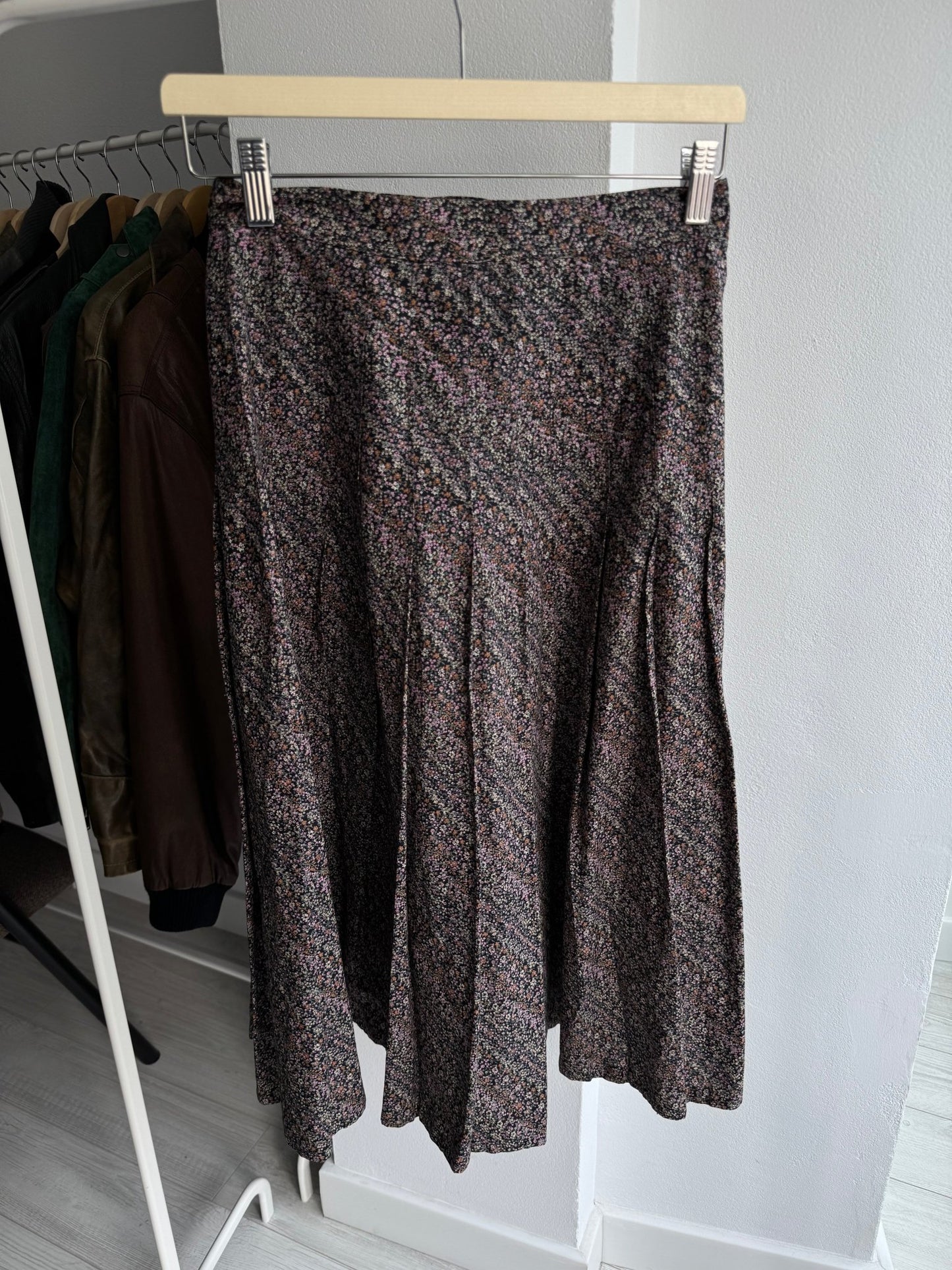 🌸 Fustă Vintage Floral – XS/S Damă - anbracaminte