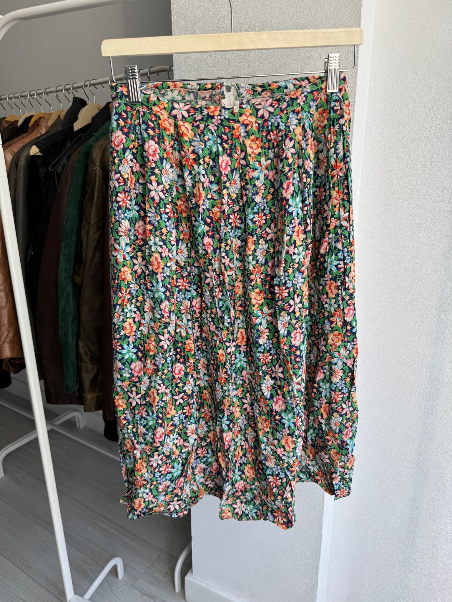 🌸 Fustă Vintage Floral – XS/S Damă - anbracaminte