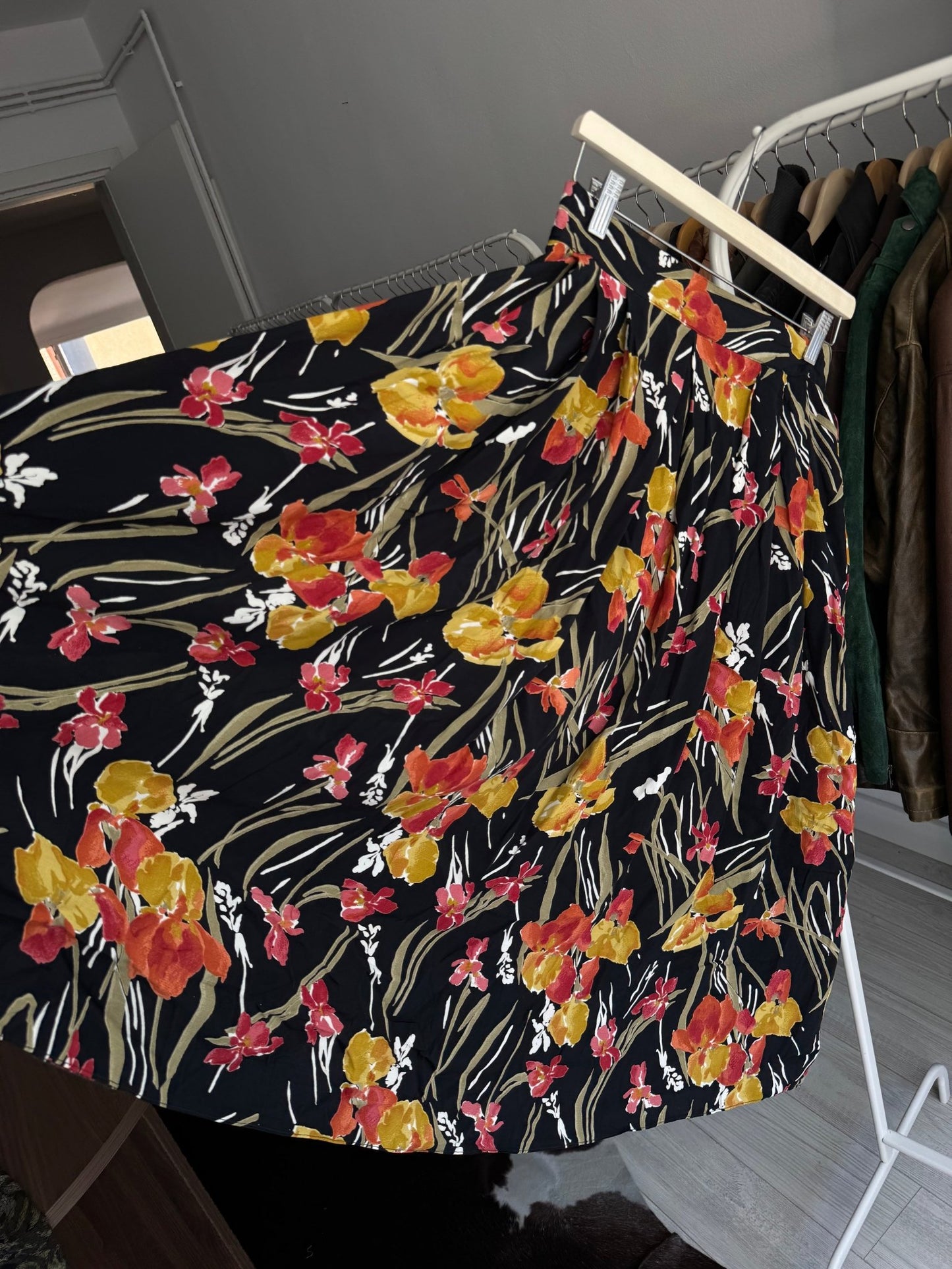 ✨ Fustă Vintage Floral – XS/S Damă - anbracaminte