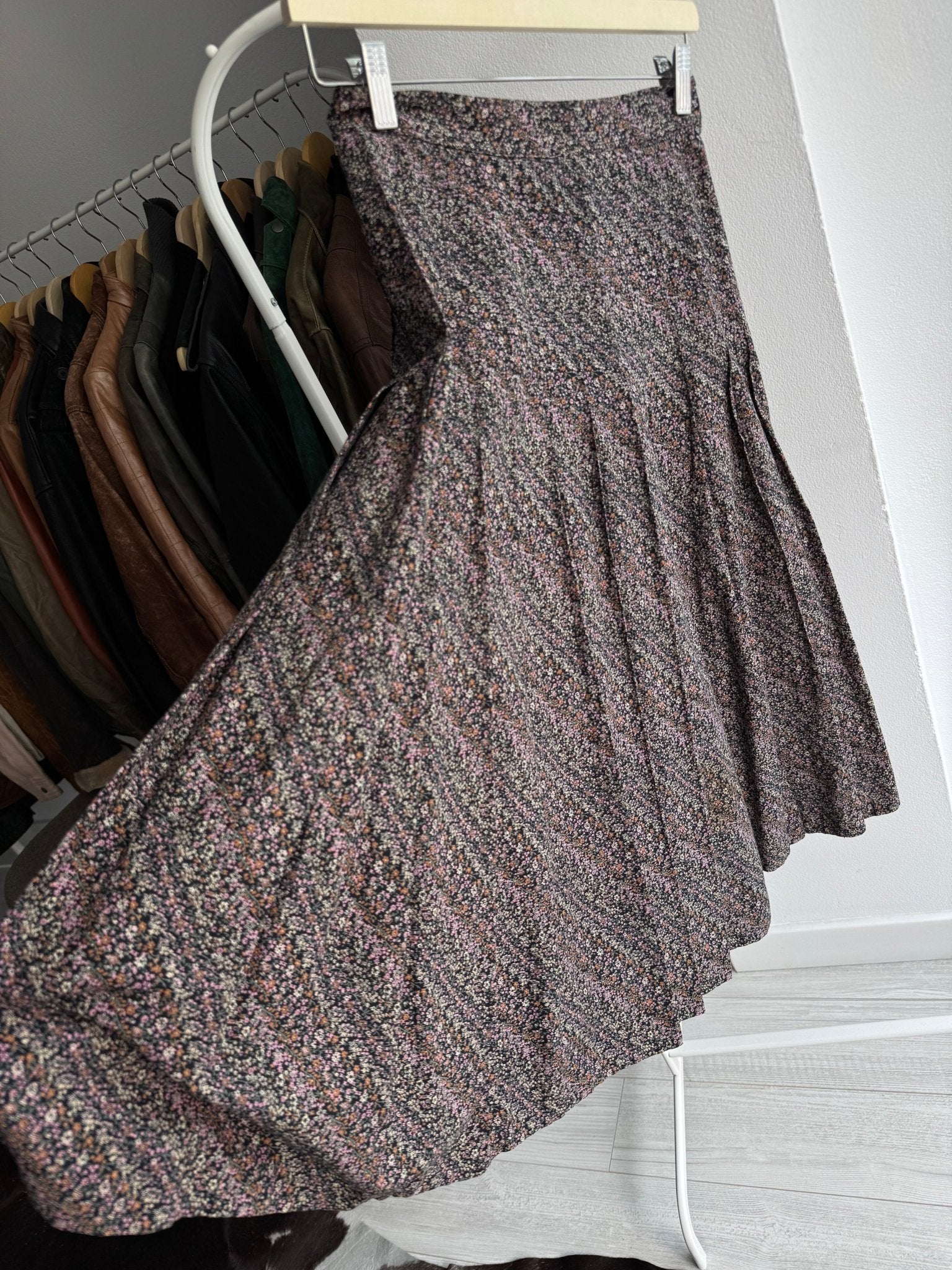 🌸 Fustă Vintage Floral – XS/S Damă - anbracaminte