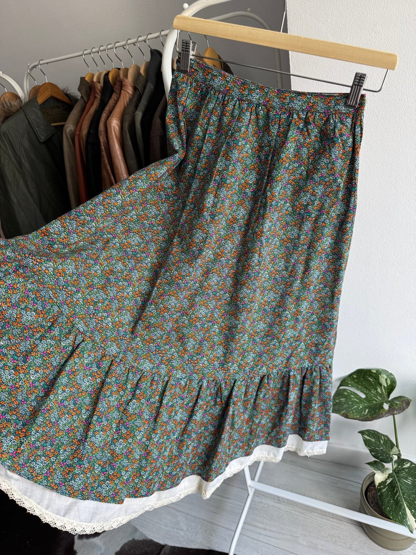 🌸 Fustă Vintage Floral – XS/S Damă – Made in Italy - anbracaminte