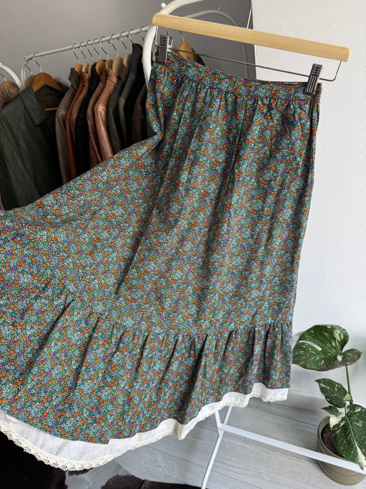 🌸 Fustă Vintage Floral – XS/S Damă – Made in Italy - anbracaminte