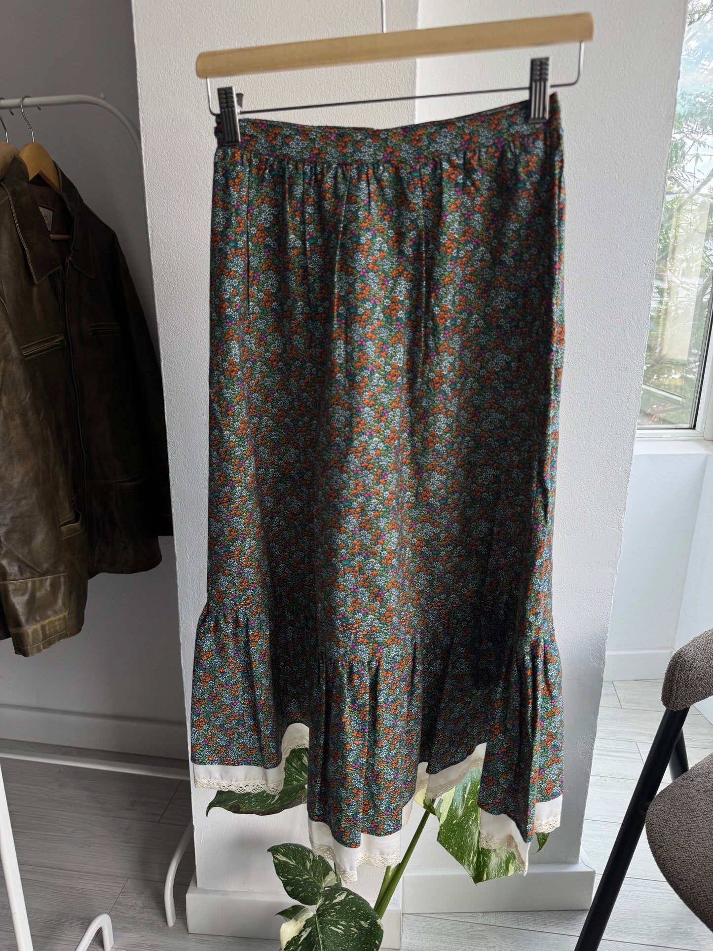 🌸 Fustă Vintage Floral – XS/S Damă – Made in Italy - anbracaminte