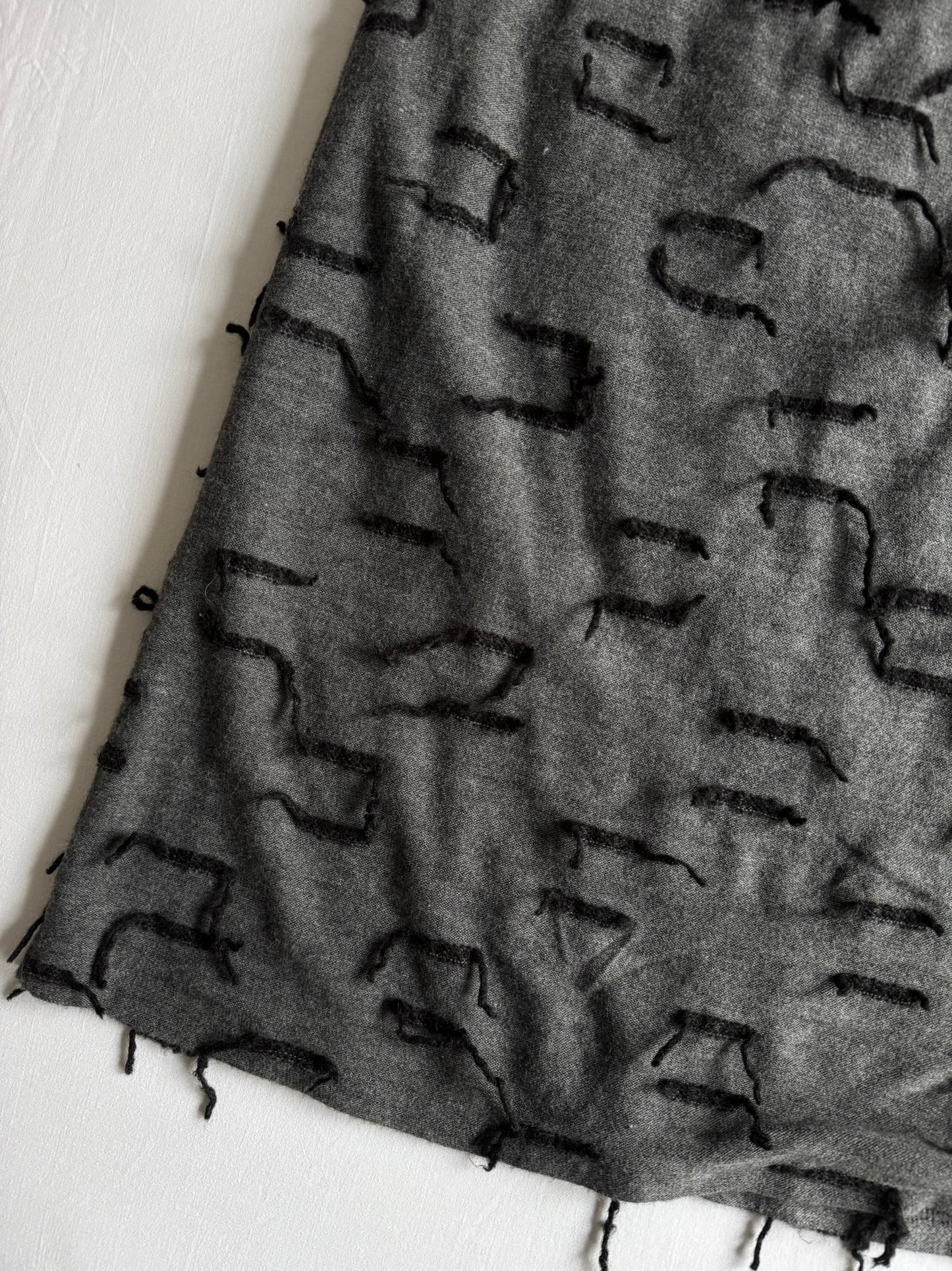 🌫️ Fustă vintage gri din lână cu motiv panglică neagră – talie elastică – S - M - anbracaminte