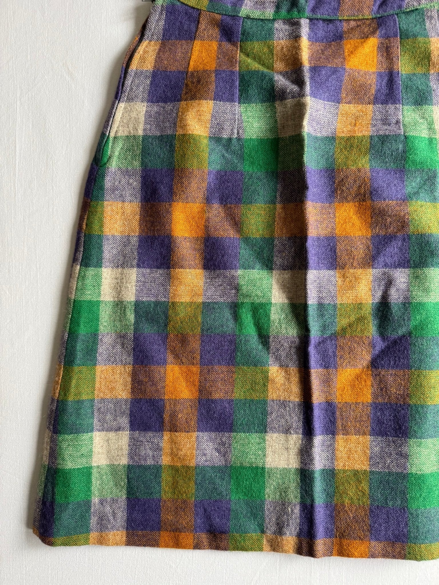 🧶 Fustă Vintage În Carouri din Lână (Mărime IT 42 / S - M) - anbracaminte