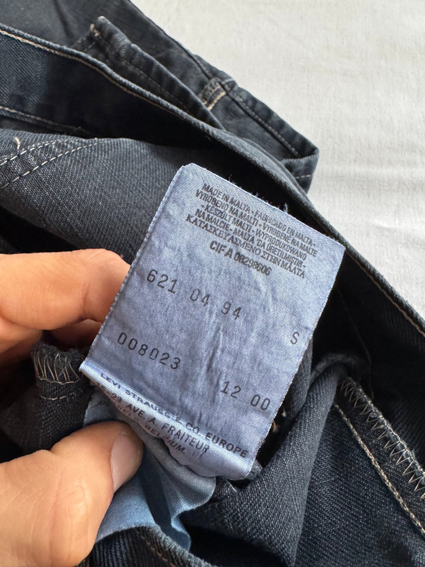 👖 Fustă Vintage Levi’s din denim cerat cu curea reglabilă la spate – mărimea S - anbracaminte