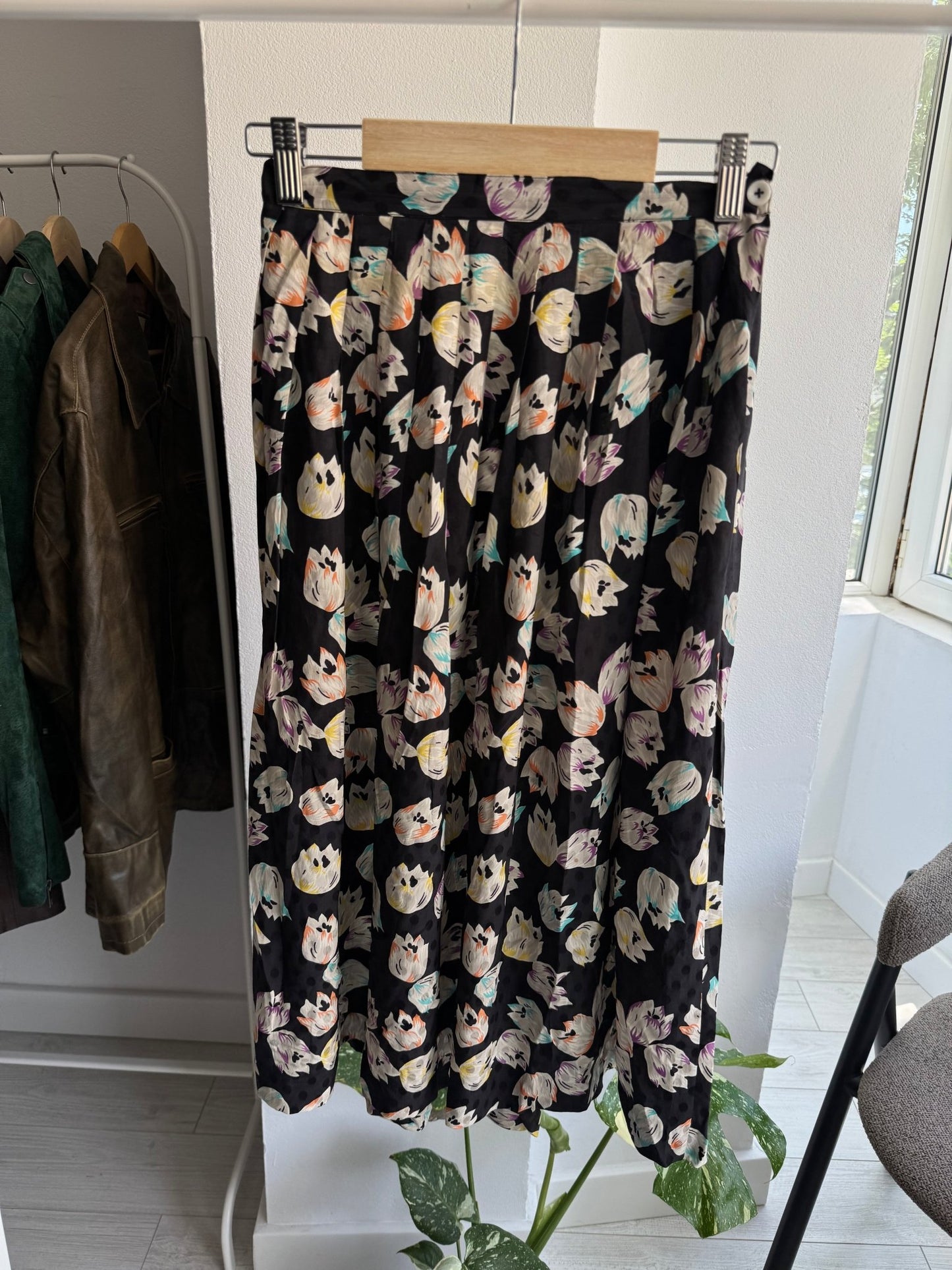 💐 Fustă Vintage Navy cu Polka Dots & Floral Print – S Damă - anbracaminte