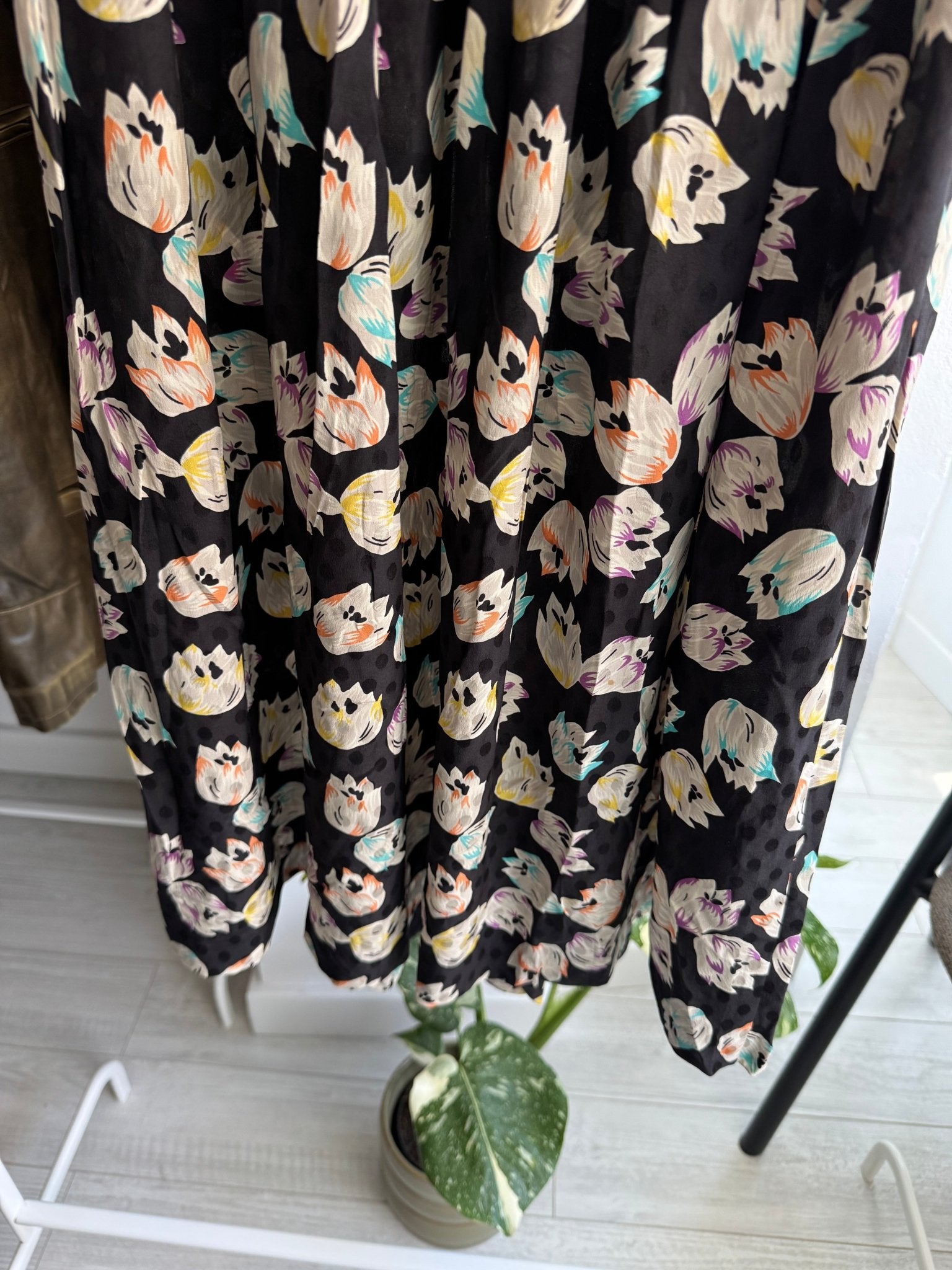 💐 Fustă Vintage Navy cu Polka Dots & Floral Print – S Damă - anbracaminte