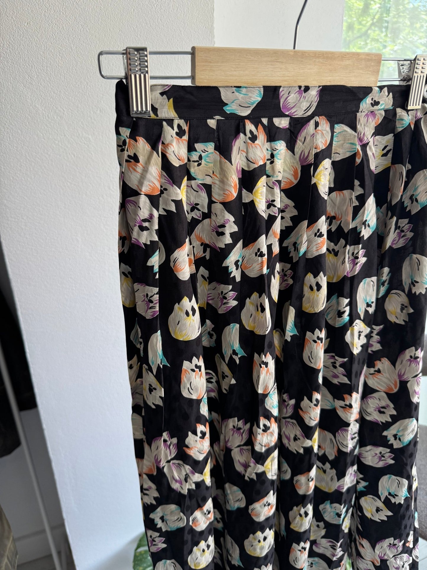 💐 Fustă Vintage Navy cu Polka Dots & Floral Print – S Damă - anbracaminte