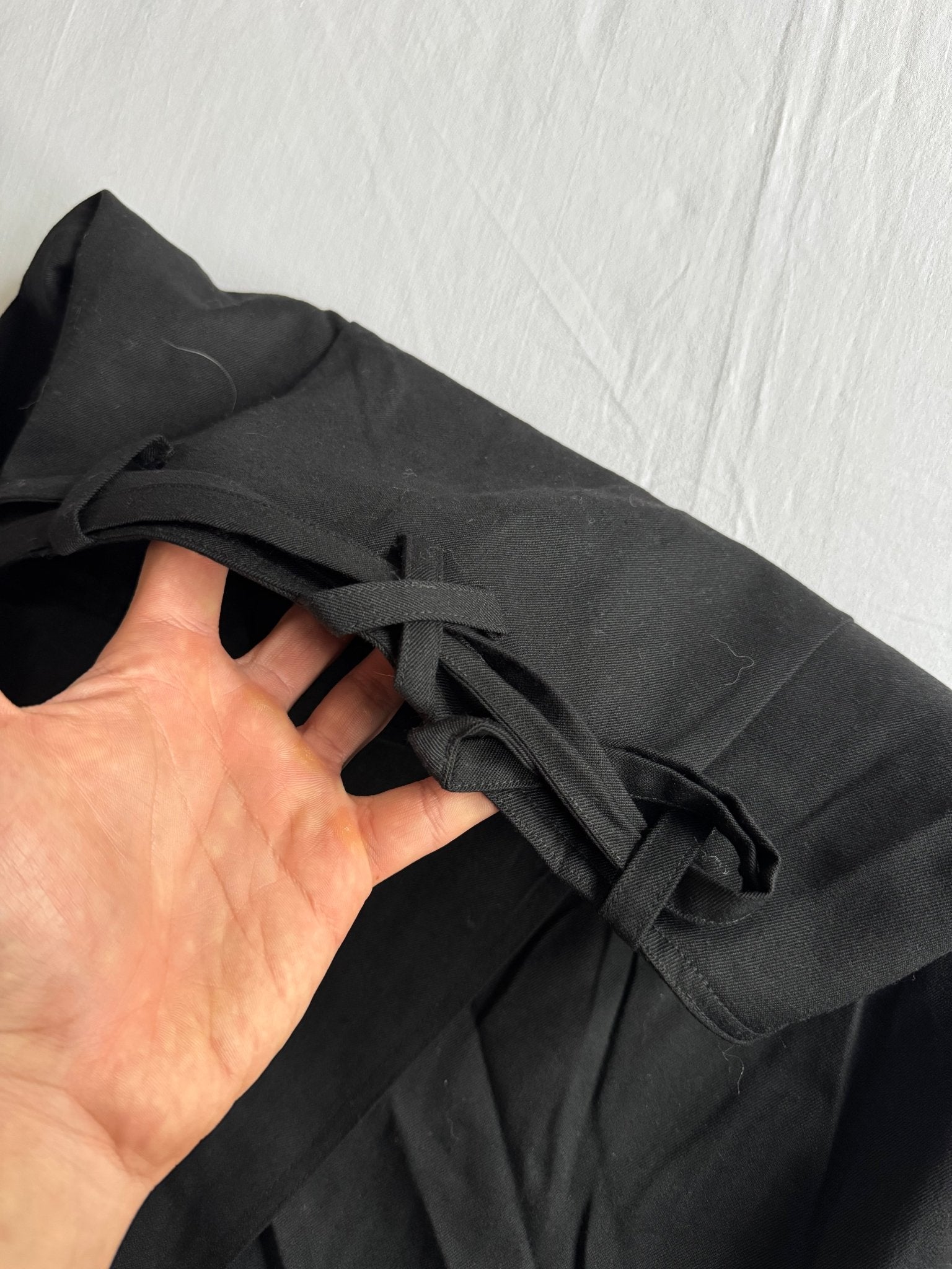 🖤 Fustă Vintage Neagră din 100% Pure New Wool – Made in Italy (Mărime IT 44 / M - L) - anbracaminte