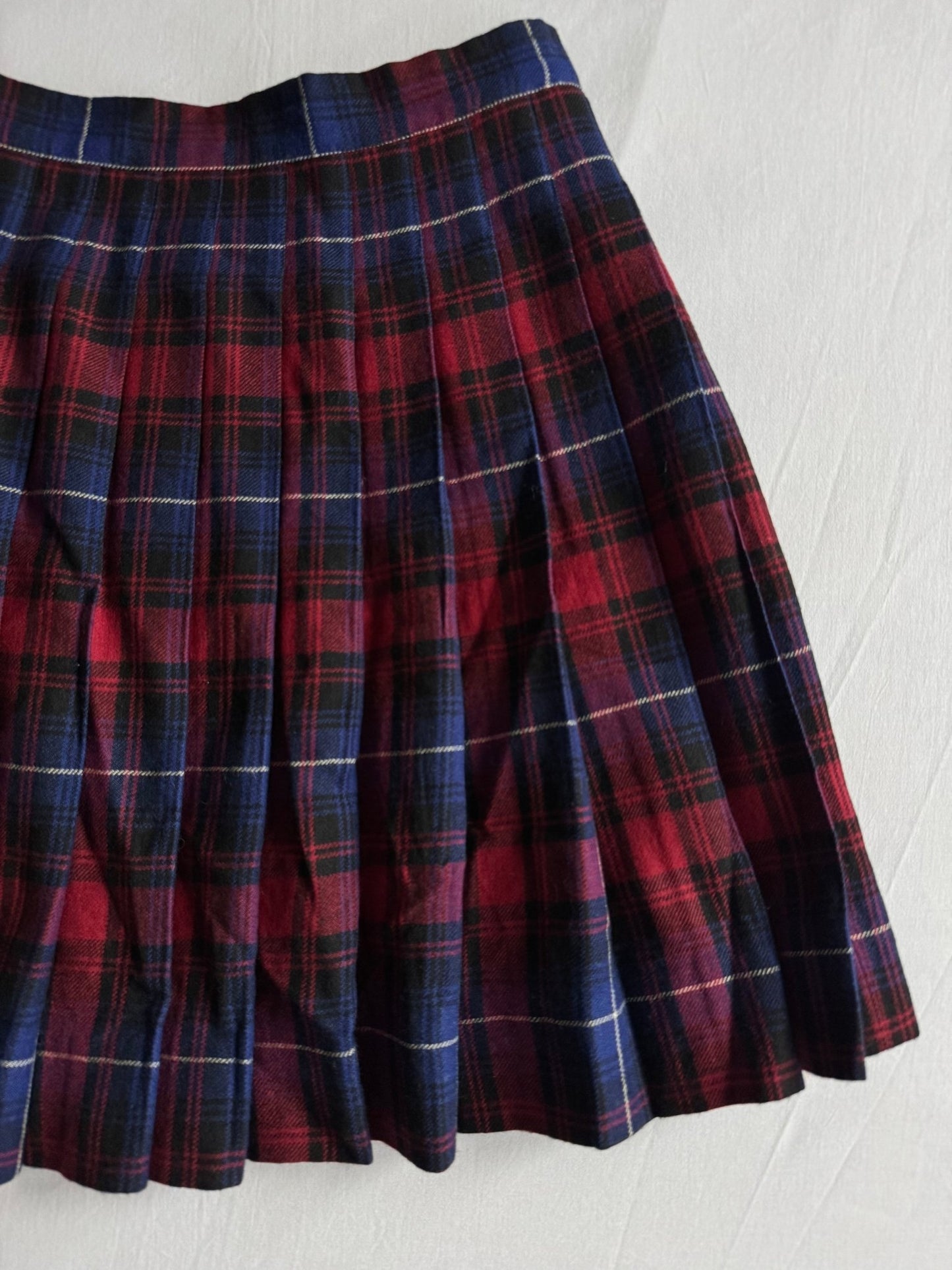 🏴󠁧󠁢󠁳󠁣󠁴󠁿 Fustă Vintage Plisată din Lână Scottish Tartan – aprox. M - anbracaminte