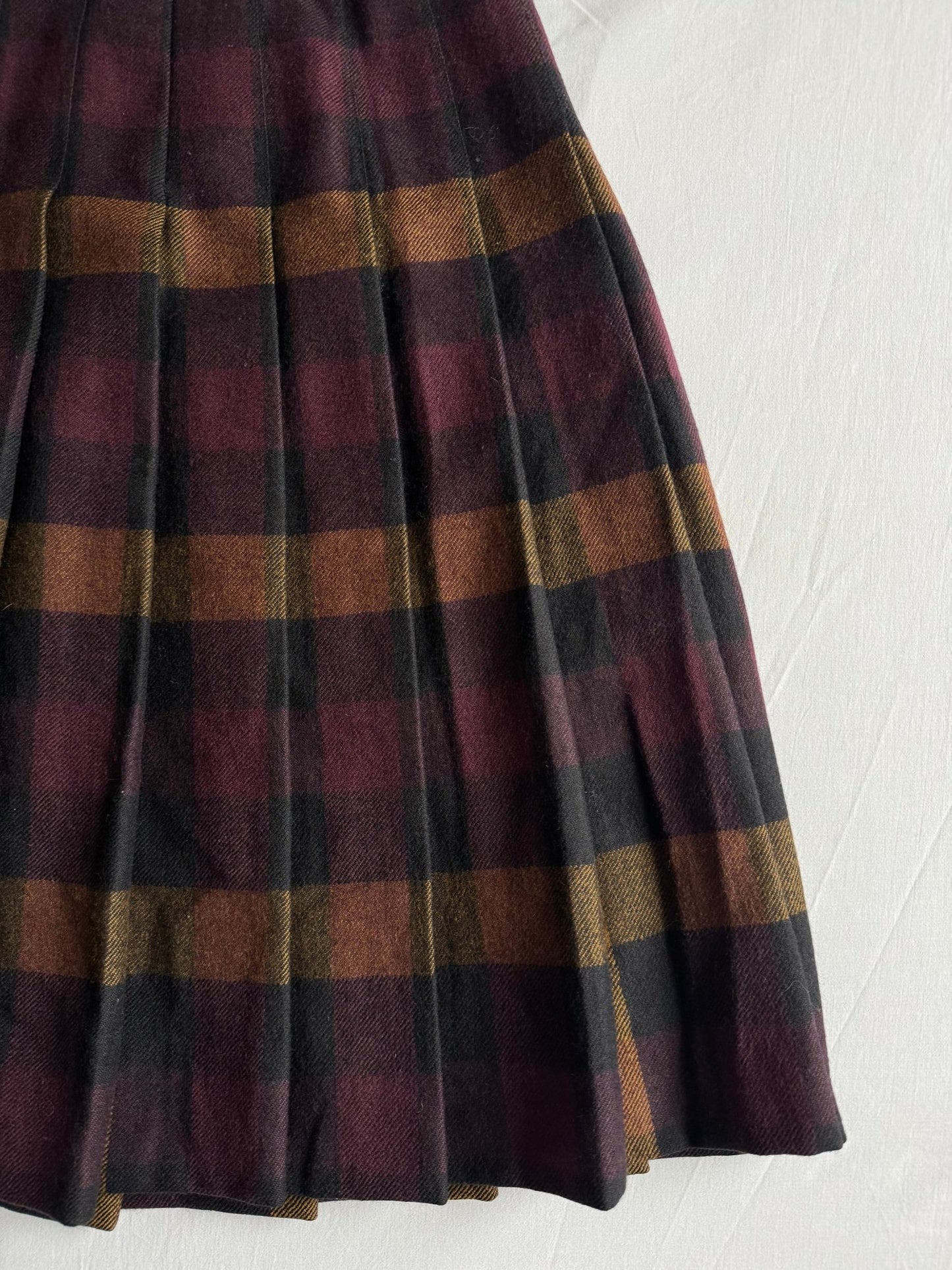 🧍‍♀️ Fustă Vintage Plisată din Lână Tartan – M (IT 44) - anbracaminte