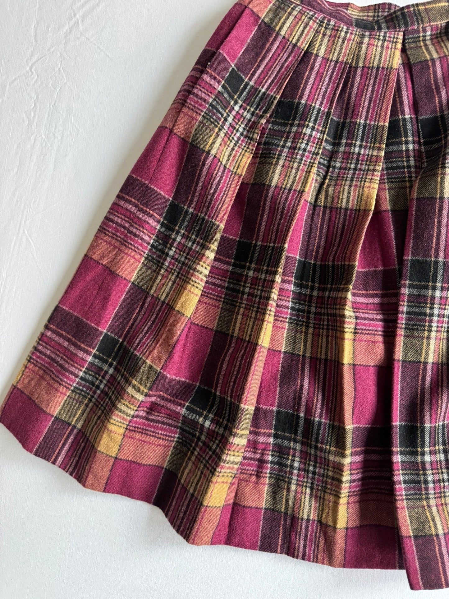 🧵 Fustă Vintage Plisată / Tartan / Lână (Mărime Aproximativă S - M) - anbracaminte