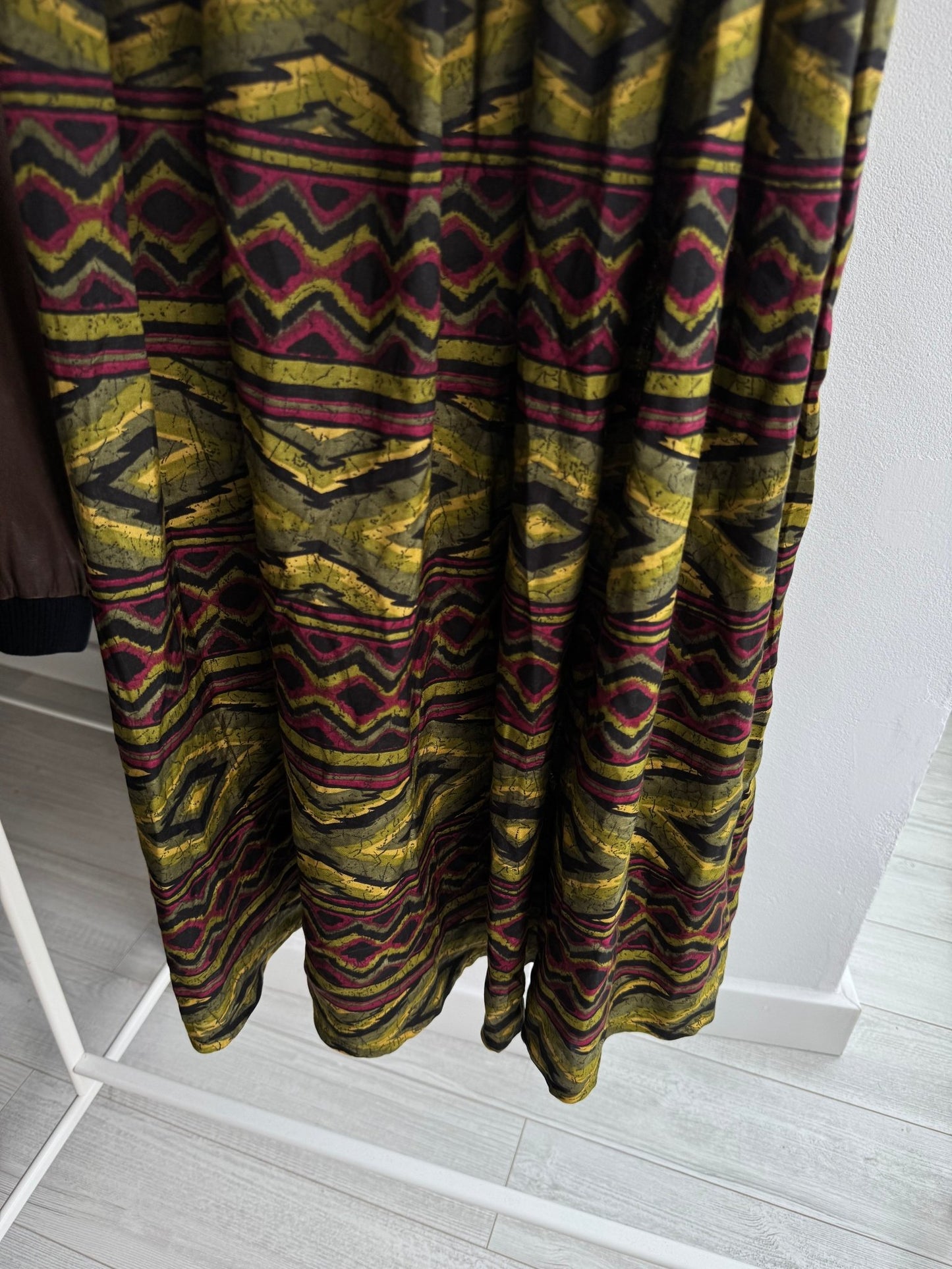🗿 Fustă Vintage Printed – 100% Vâscoză – M – Made in Italy - anbracaminte