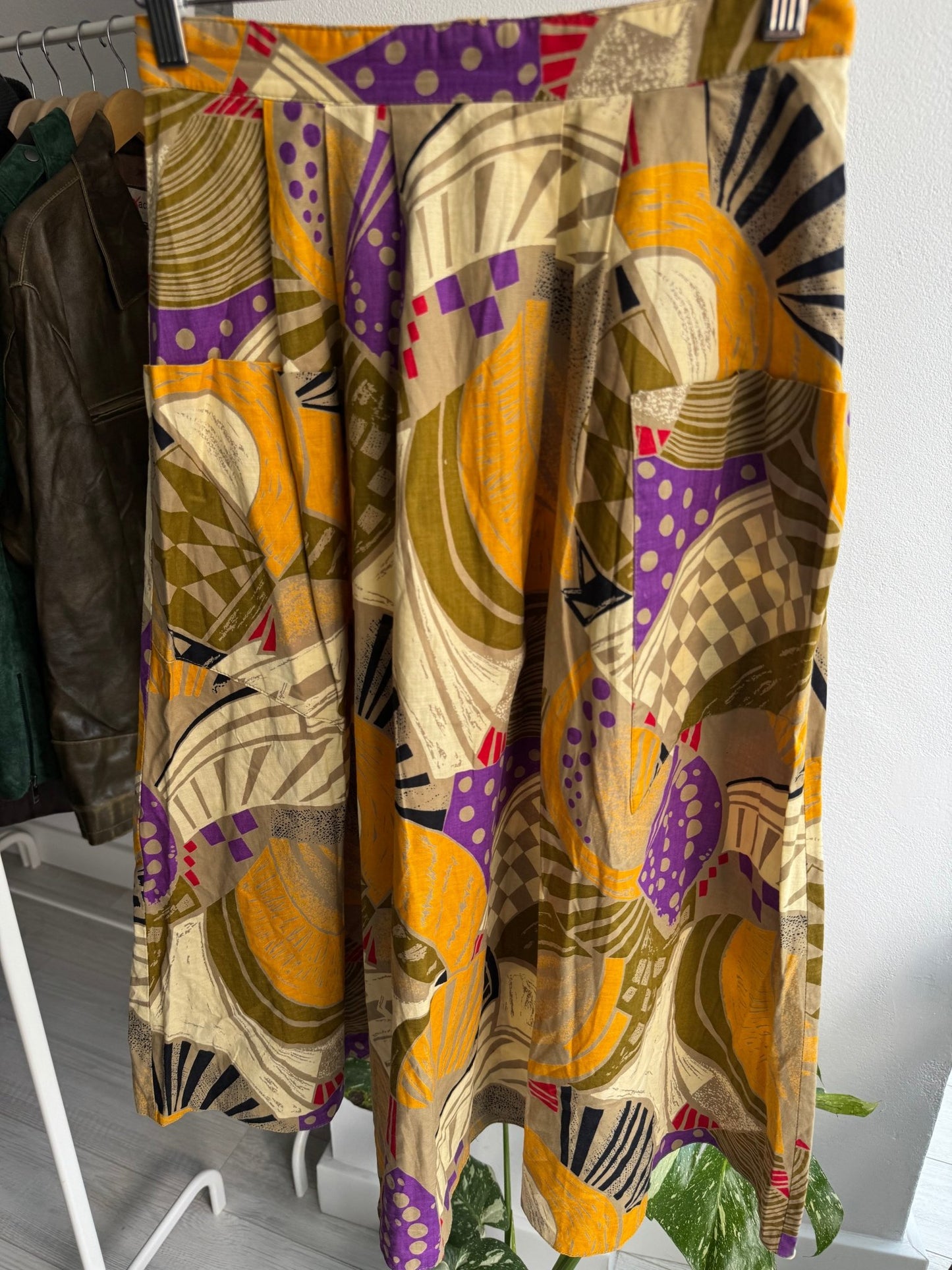 🎨 Fustă Vintage Printed cu Buzunare – EU 38 (M Damă) - anbracaminte