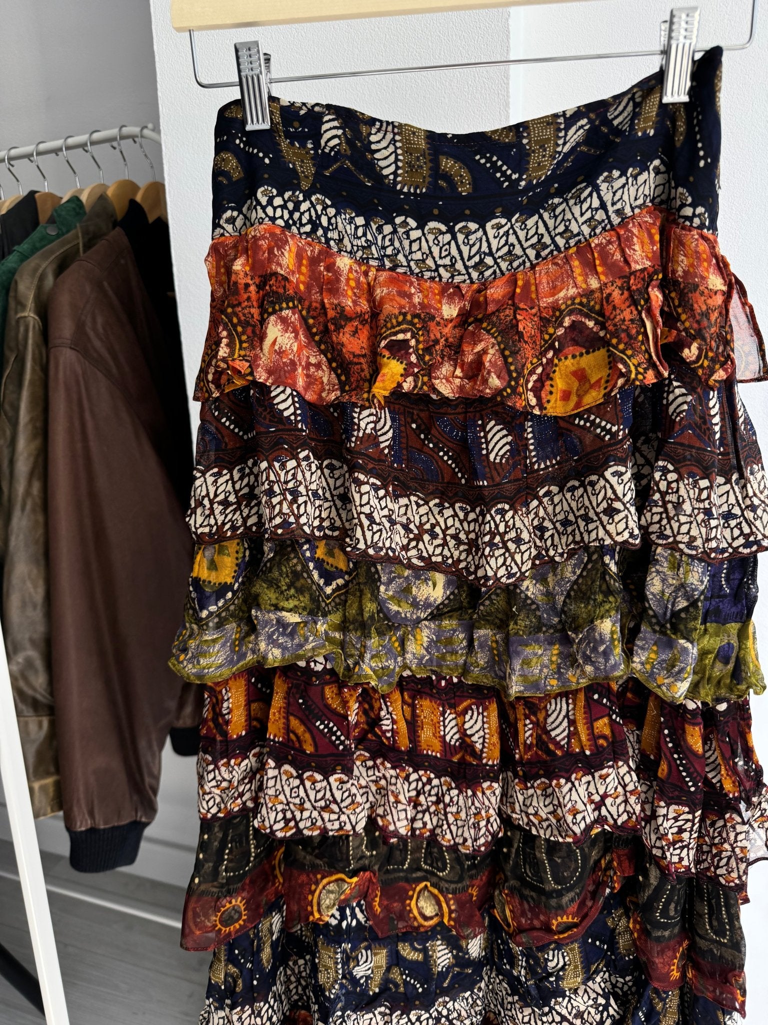 ☀️ Fustă Vintage Printed cu Volane – Made in Italy – S Damă - anbracaminte