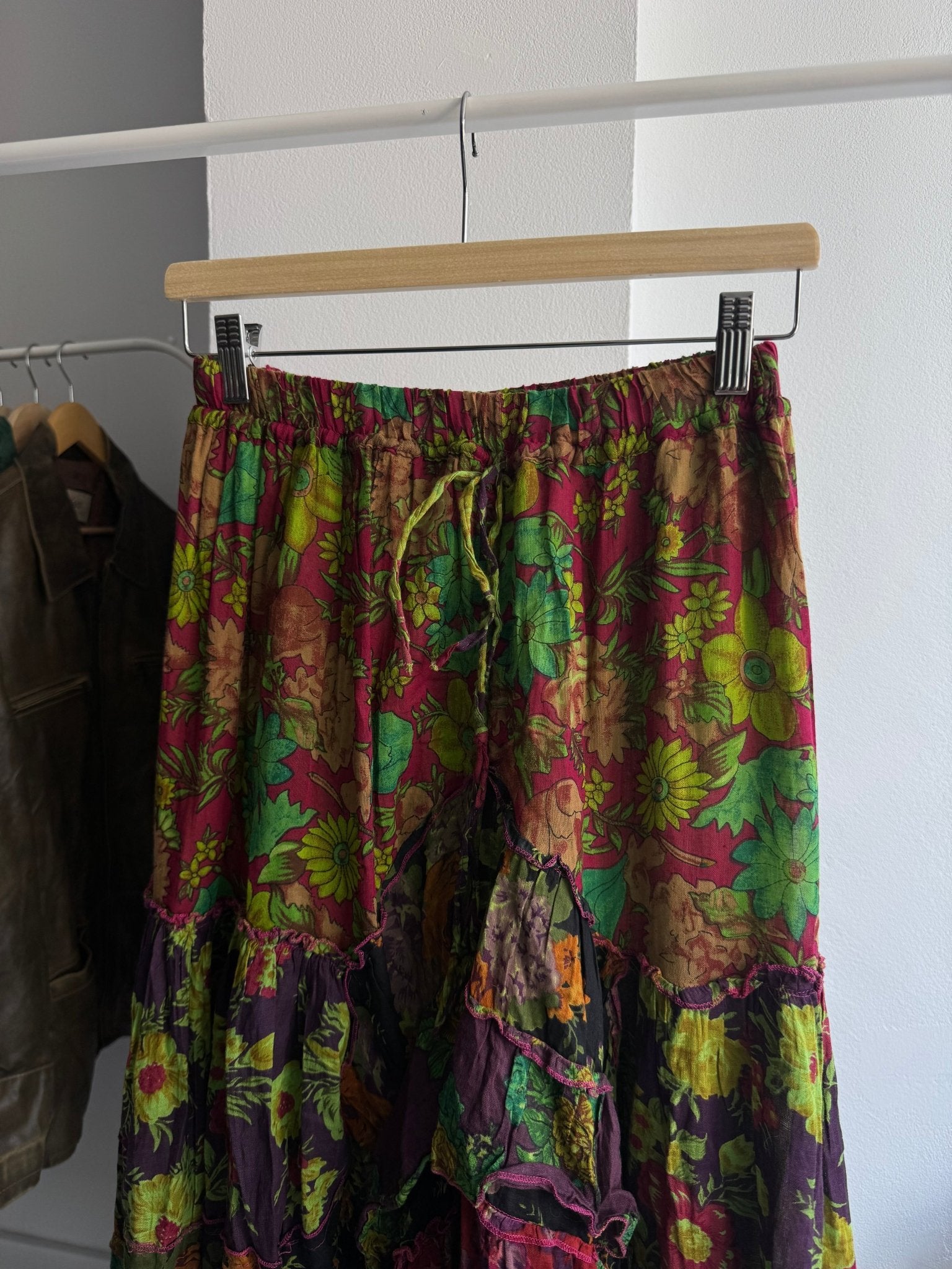 💃 Fustă Vintage Printed cu Volane – Talie Ajustabilă - anbracaminte