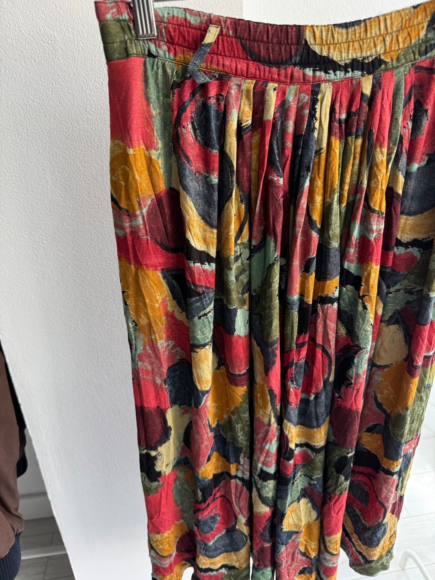 ☀️ Fustă Vintage Printed – EU 38 (M) Damă - anbracaminte
