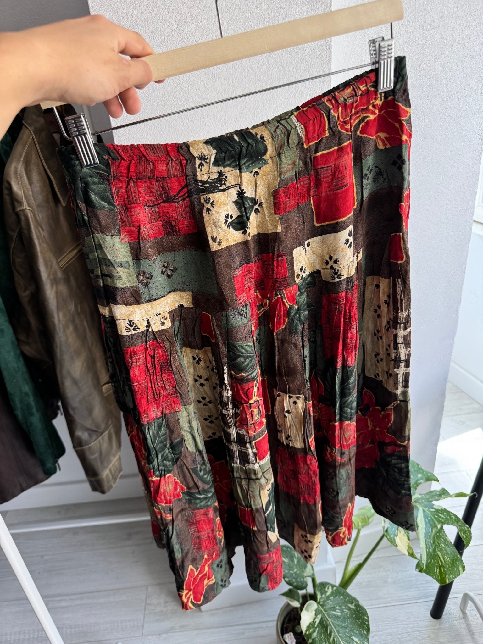 ✨ Fustă Vintage Printed – M Damă - anbracaminte