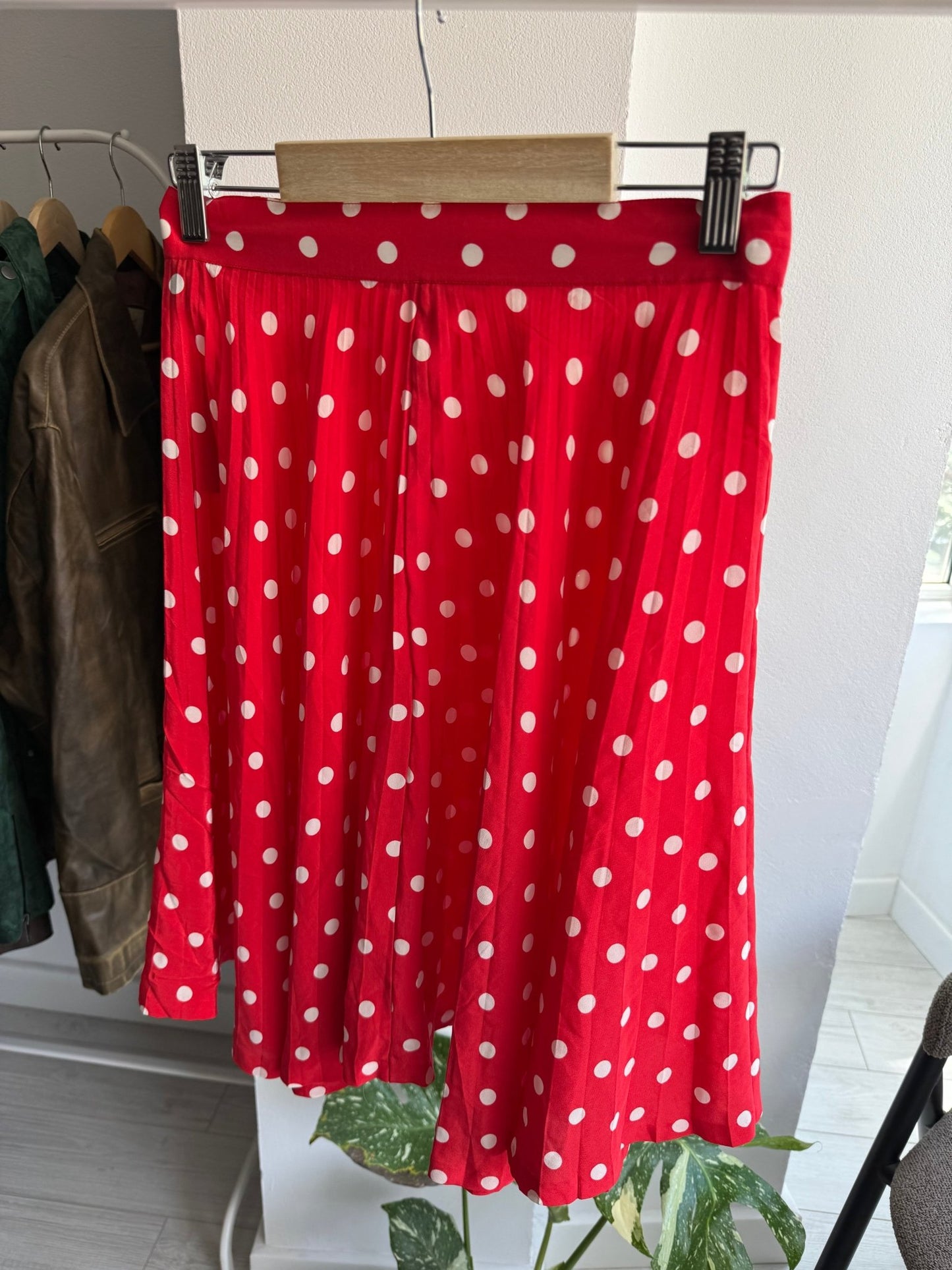 🍒 Fustă Vintage Red Polka Dot din Mătase – IT 42 (S Damă) – Made in Italy - anbracaminte