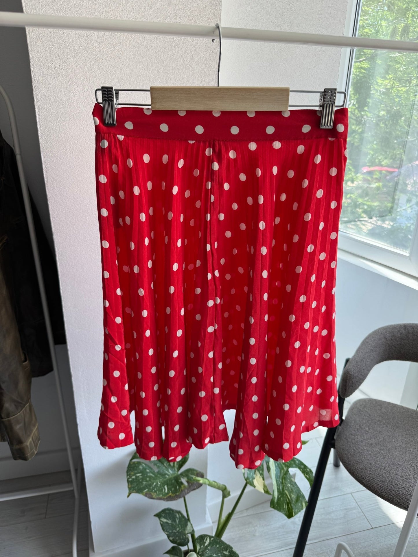 🍒 Fustă Vintage Red Polka Dot din Mătase – IT 42 (S Damă) – Made in Italy - anbracaminte