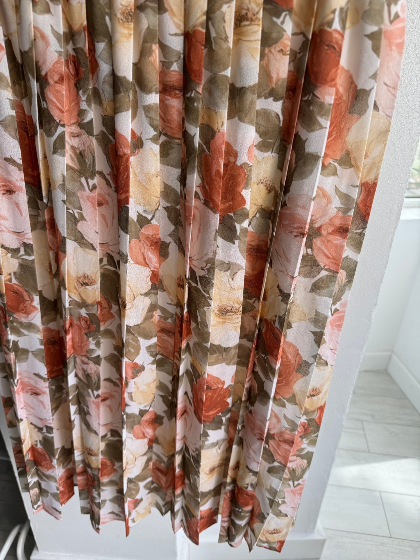 🌹 Fustă Vintage Rose Print Pleated – EU 42 (L) Damă - anbracaminte