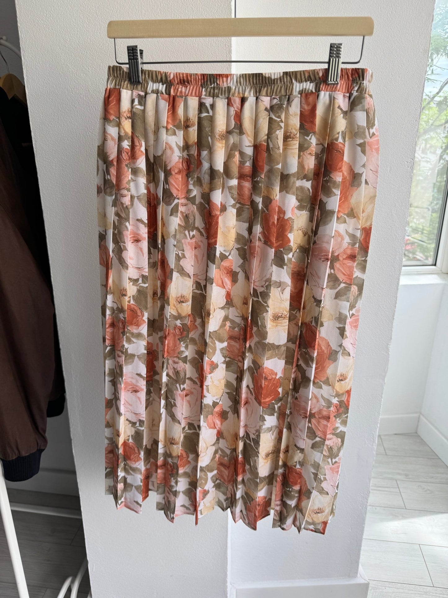 🌹 Fustă Vintage Rose Print Pleated – EU 42 (L) Damă - anbracaminte