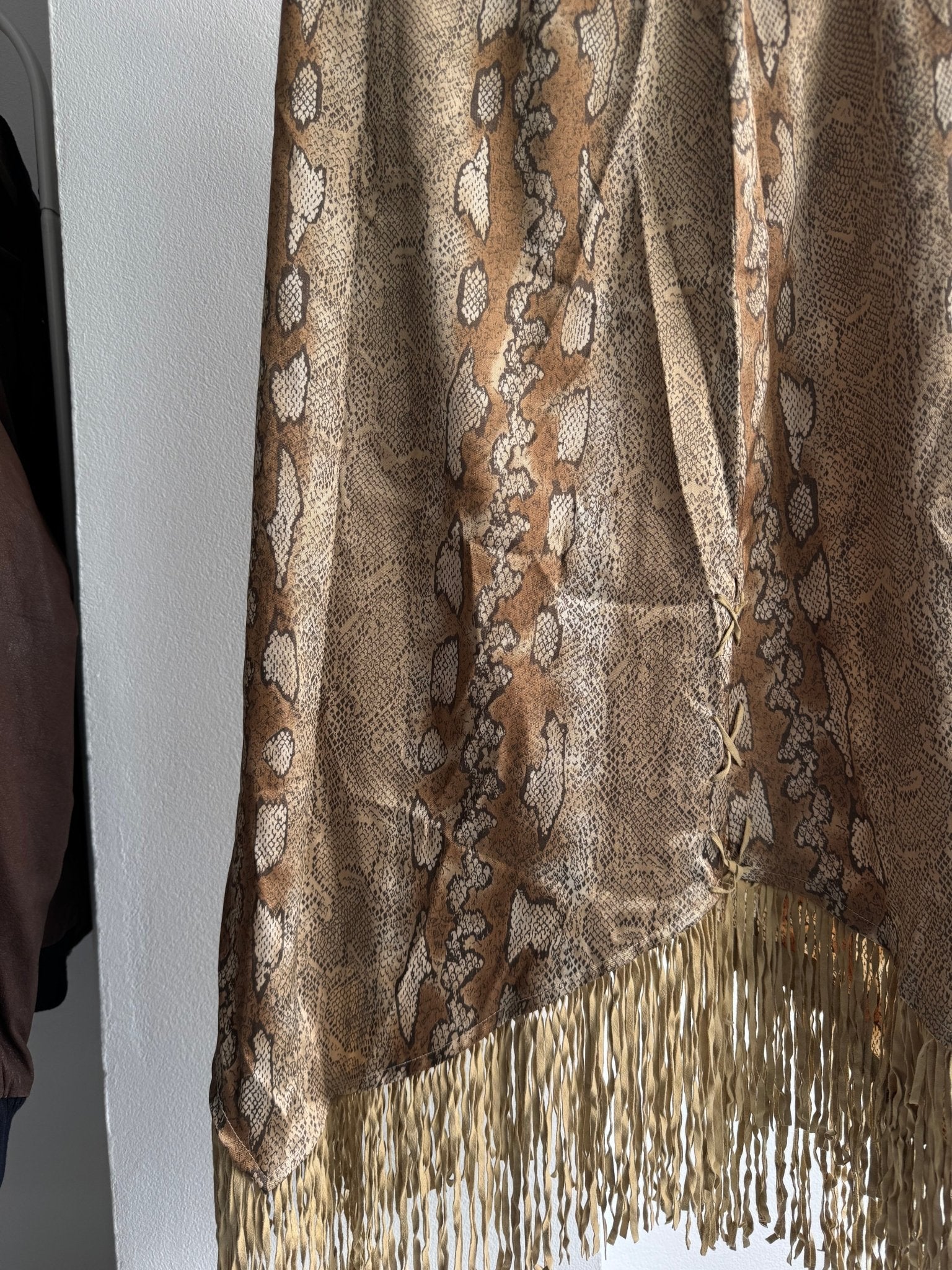 🐍 Fustă Vintage Snakeskin Print cu Franjuri – IT 44 (M) – Made in Italy - anbracaminte