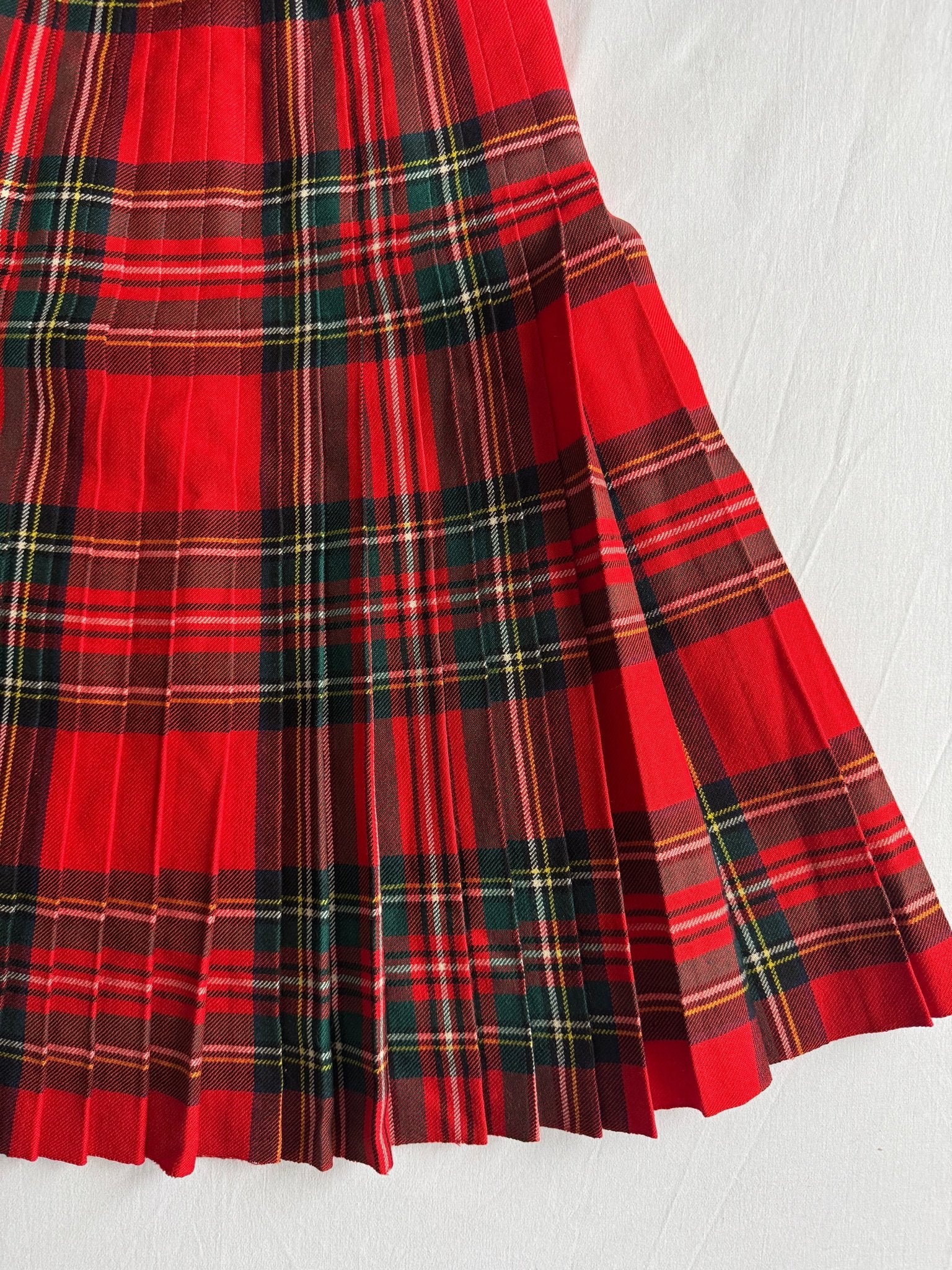 🏴󠁧󠁢󠁳󠁣󠁴󠁿 Fustă Vintage Tartan din Lână Roșie – aprox. S - anbracaminte