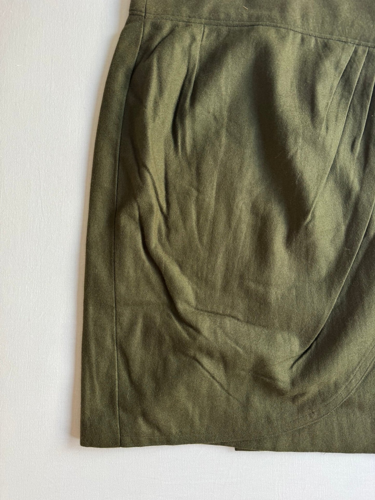 ✏️ Fustă Vintage Tip Pencil Asimetrică din Lână Verde Închis – aprox. M - anbracaminte
