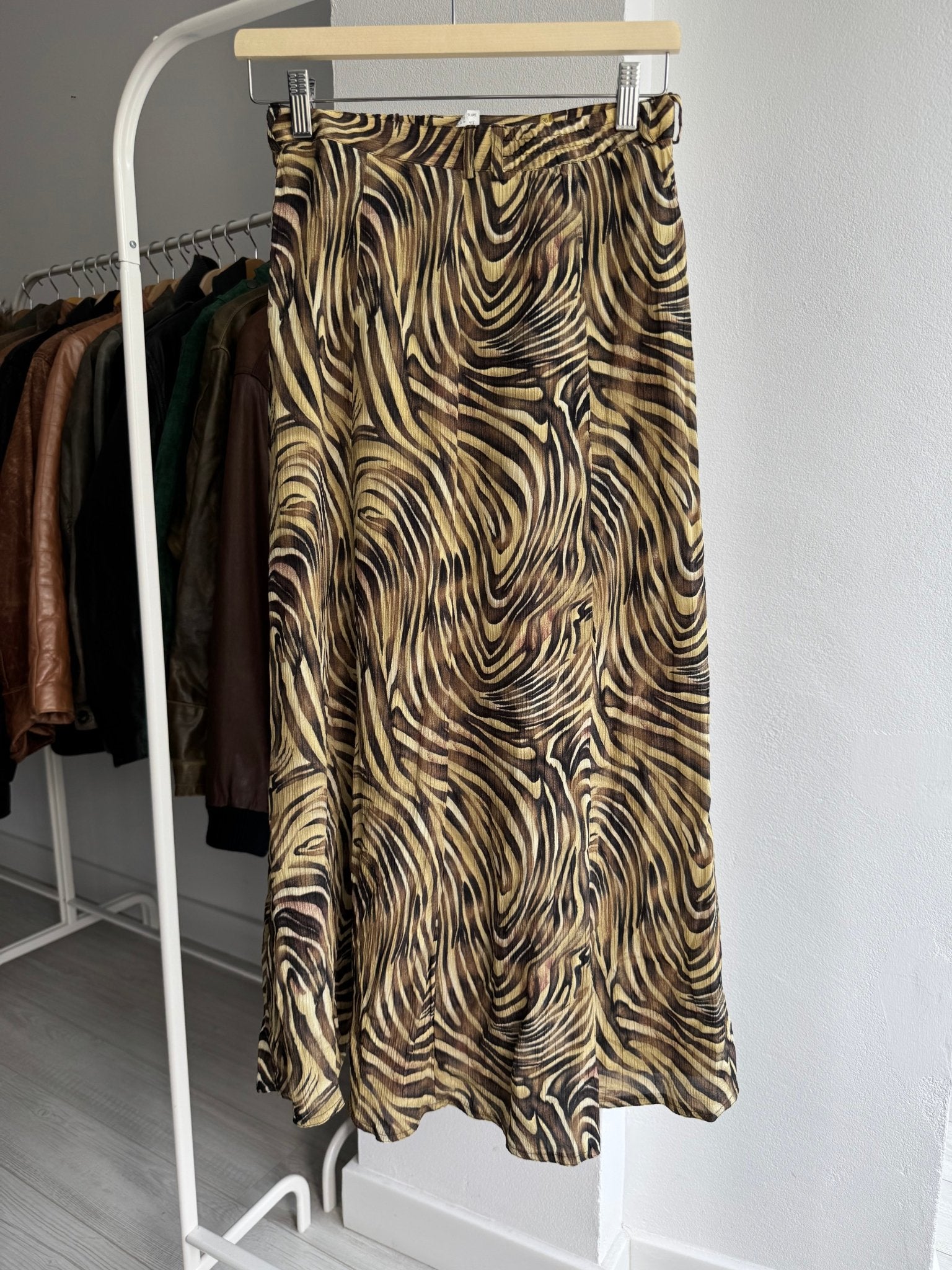 🐆 Fustă Y2K Animal Printed – 100% Vâscoză – S (EU 36) - anbracaminte