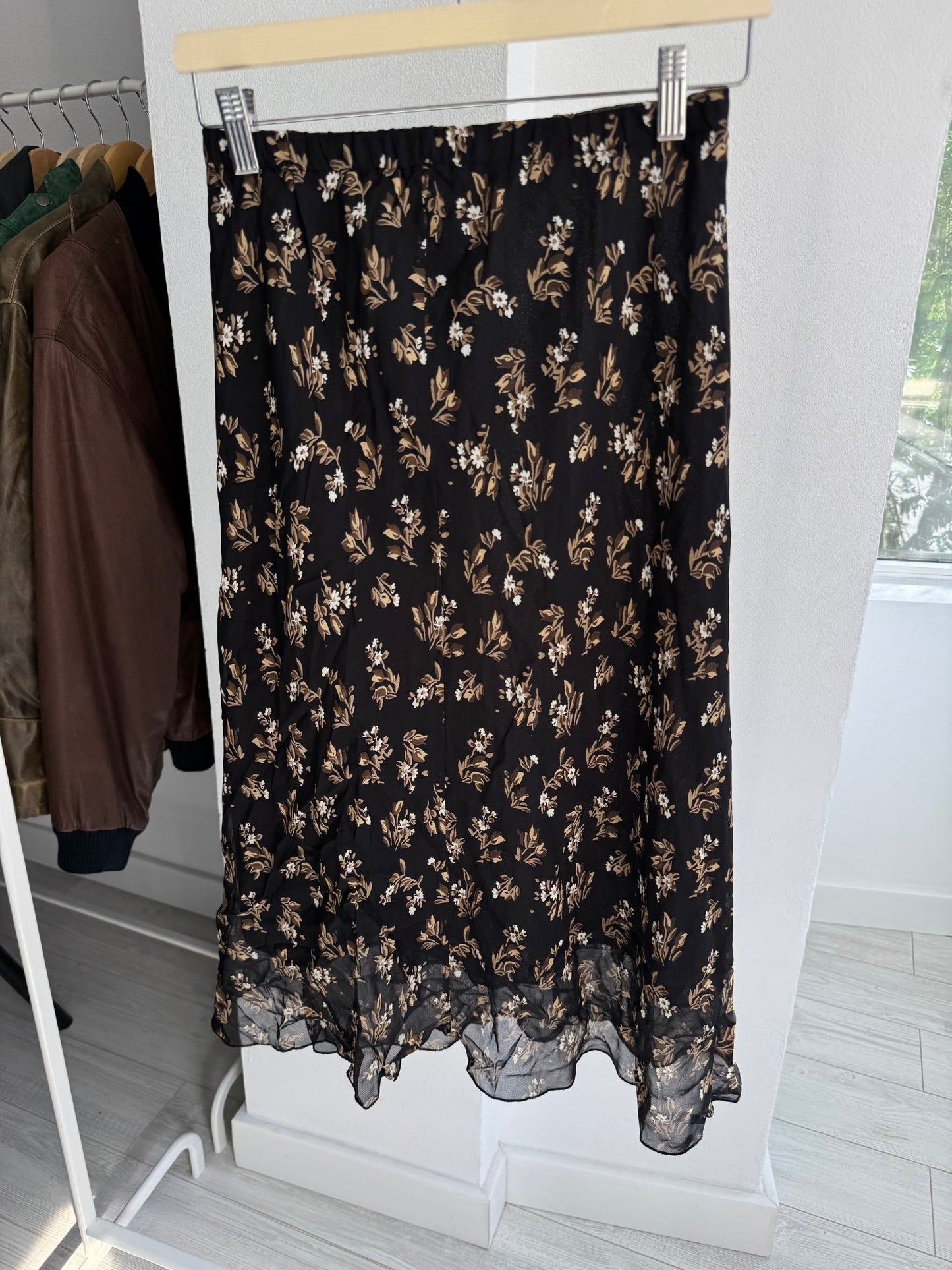 🦢 Fustă Y2K Black Floral – L – Made in Italy - anbracaminte