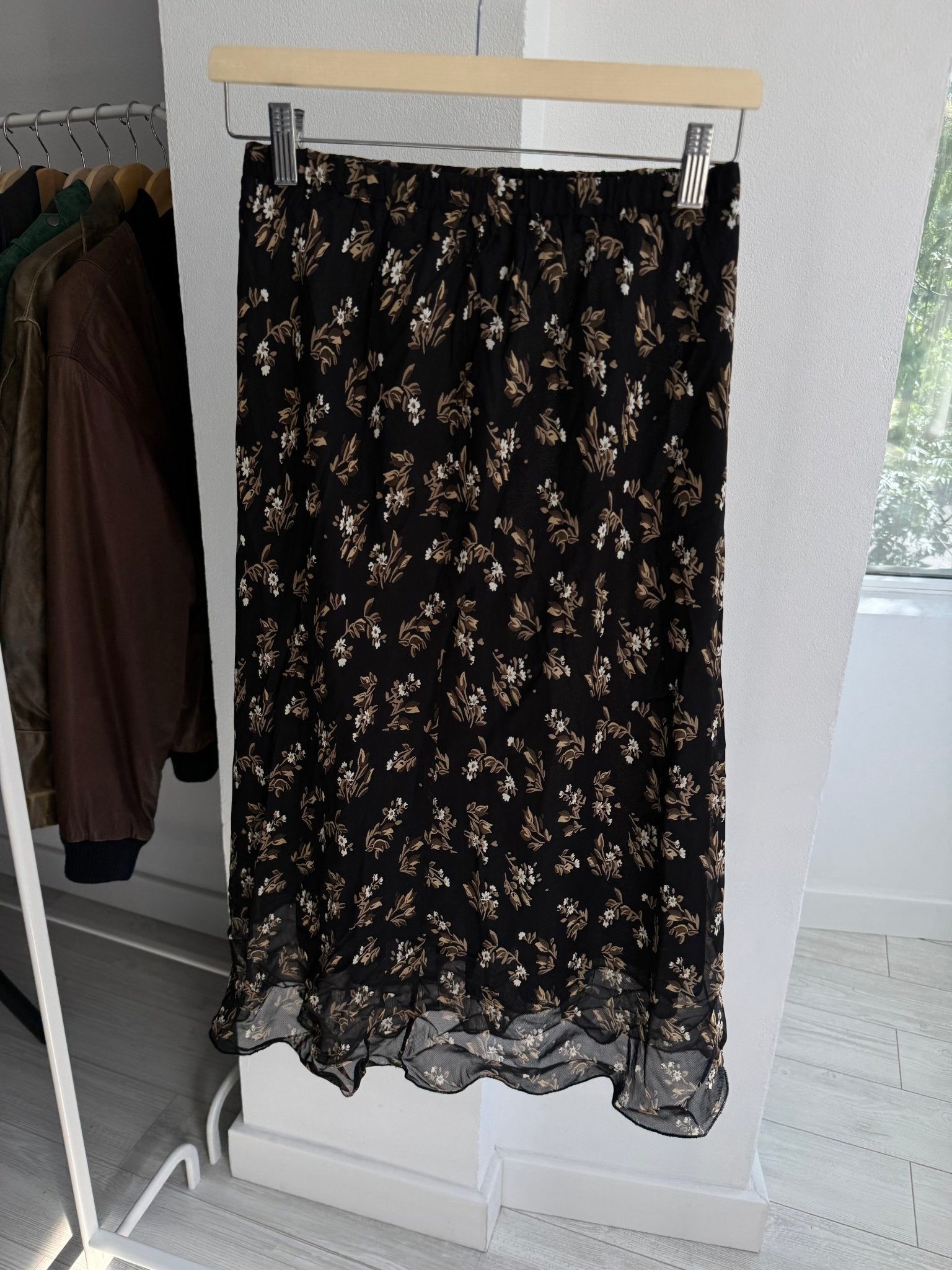 🦢 Fustă Y2K Black Floral – L – Made in Italy - anbracaminte