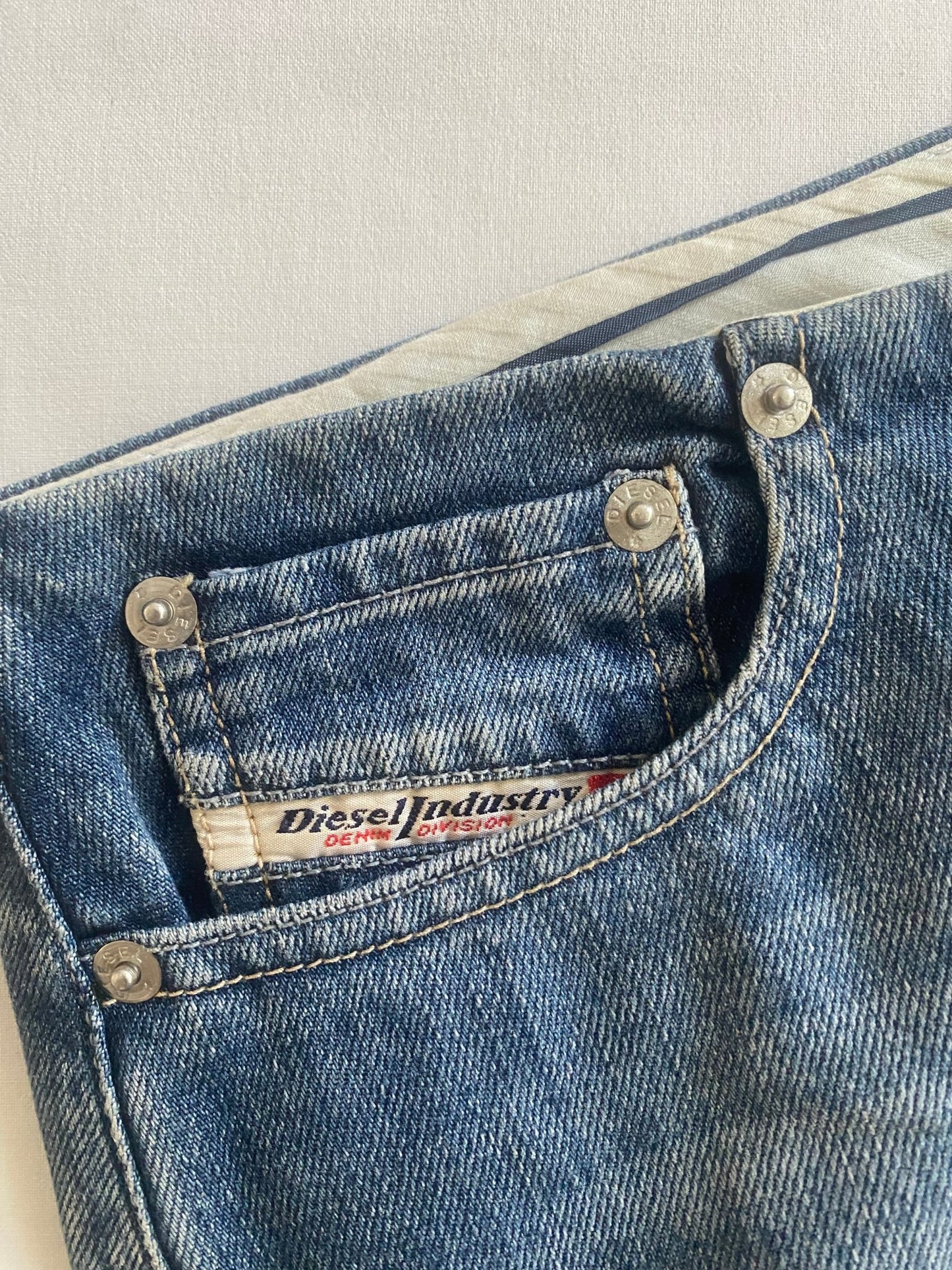 Fustă Y2K Diesel Denim Pencil – Mărime US 26 (EU 38) 👖✂️ - anbracaminte